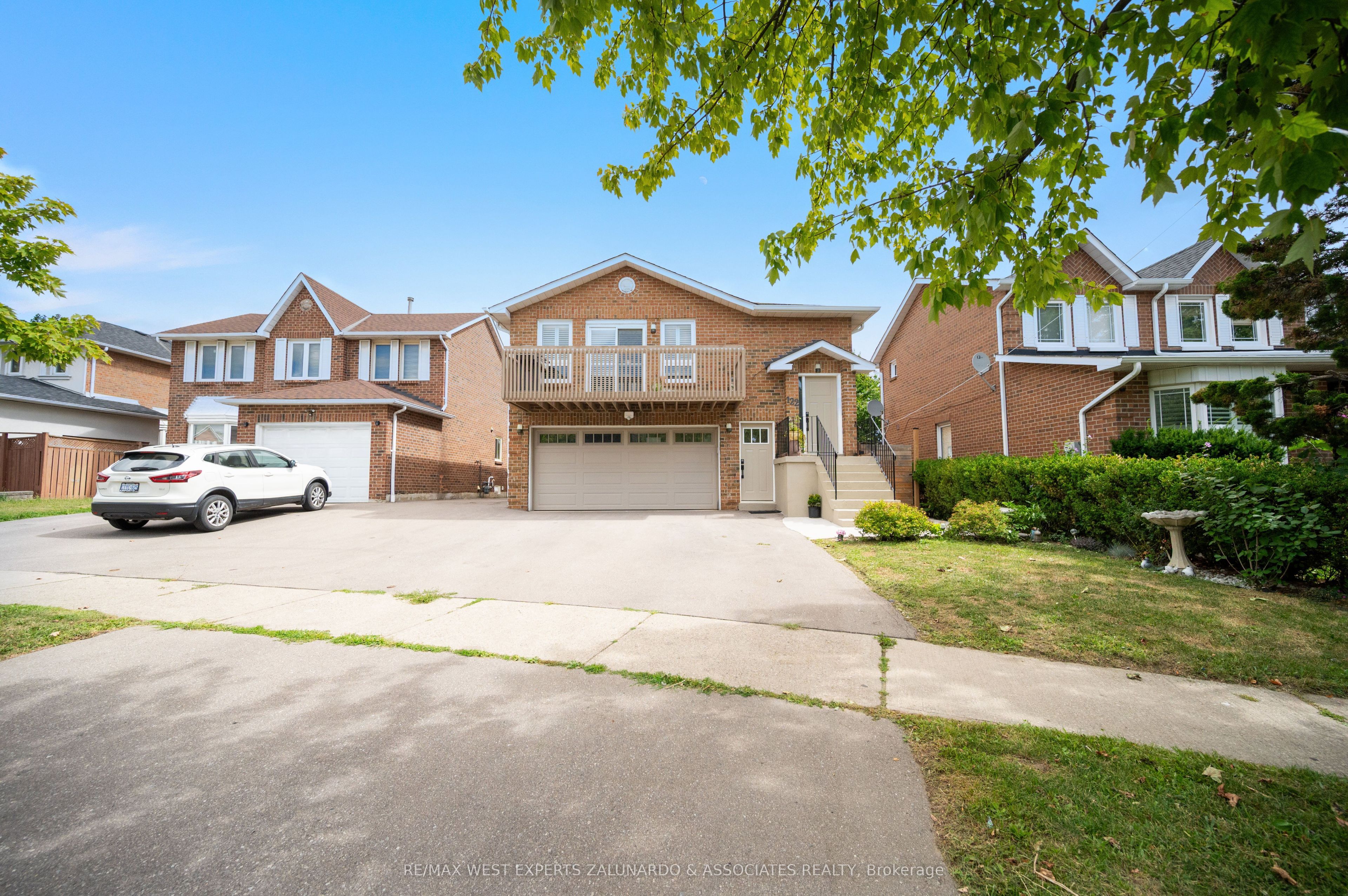 122 Philosopher's Trail, Brampton, ON L6S 5C8 photo 3
