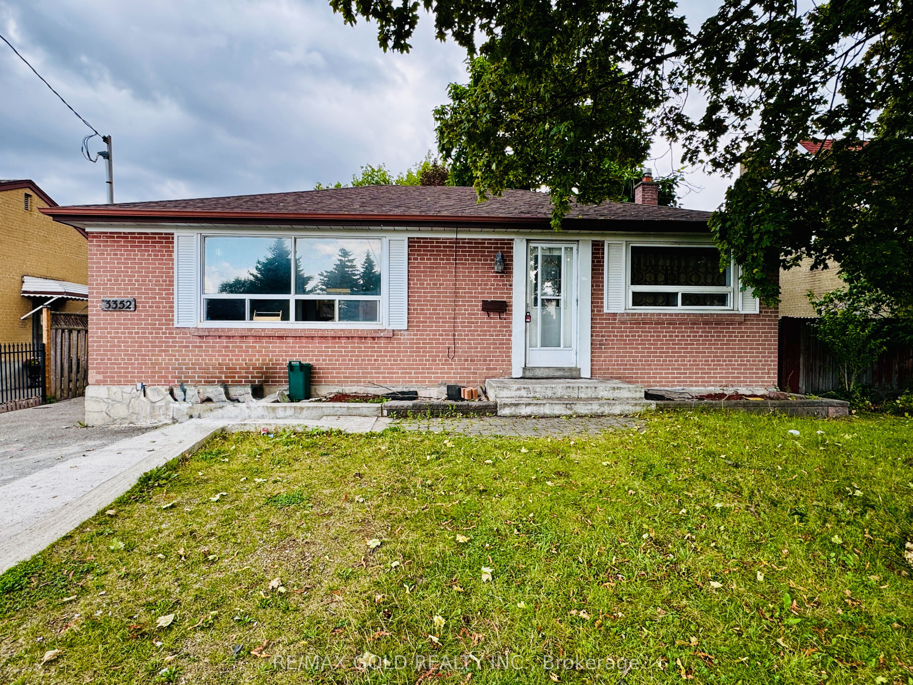 3352 Etude Drive, Mississauga, ON L4T 1T3 photo 5