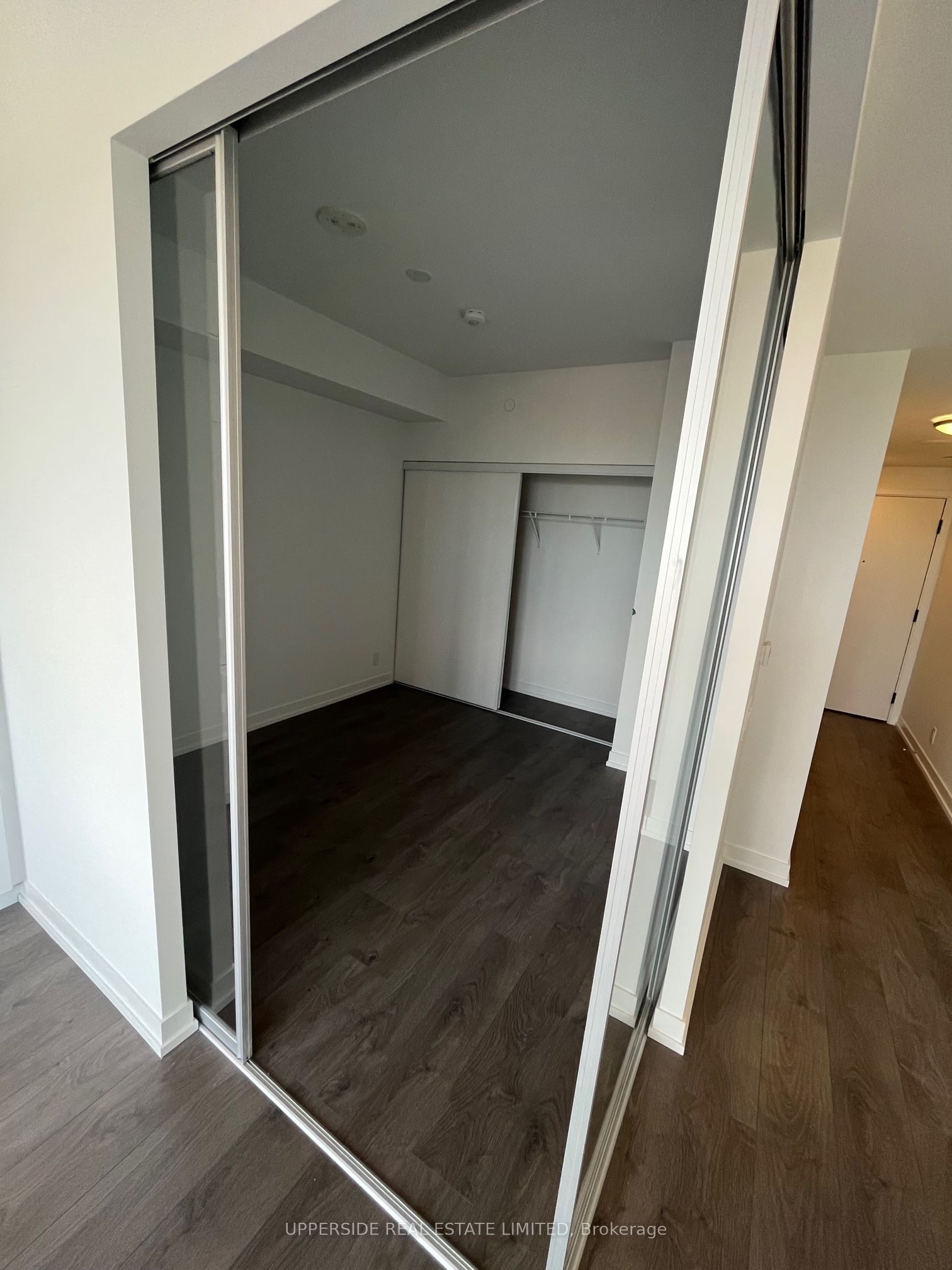 270 Dufferin Street 618, Toronto, ON M6K 0H8 photo 4