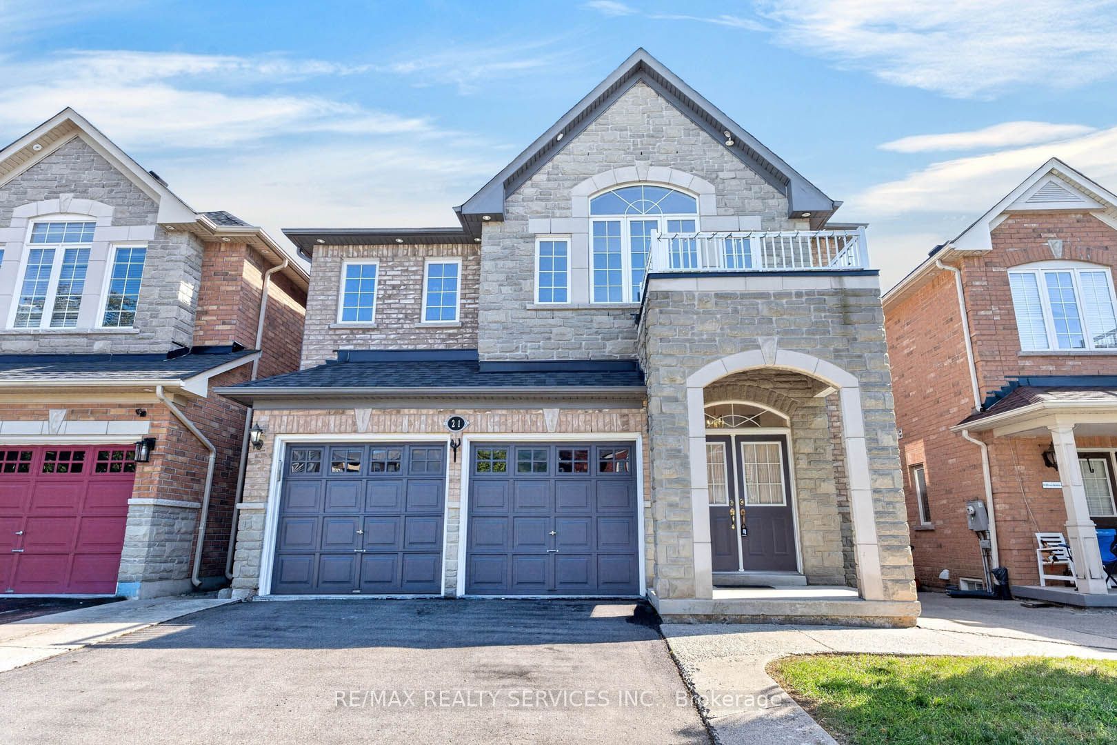 21 Tatra Crescent, Brampton, ON L6Y 0K6
