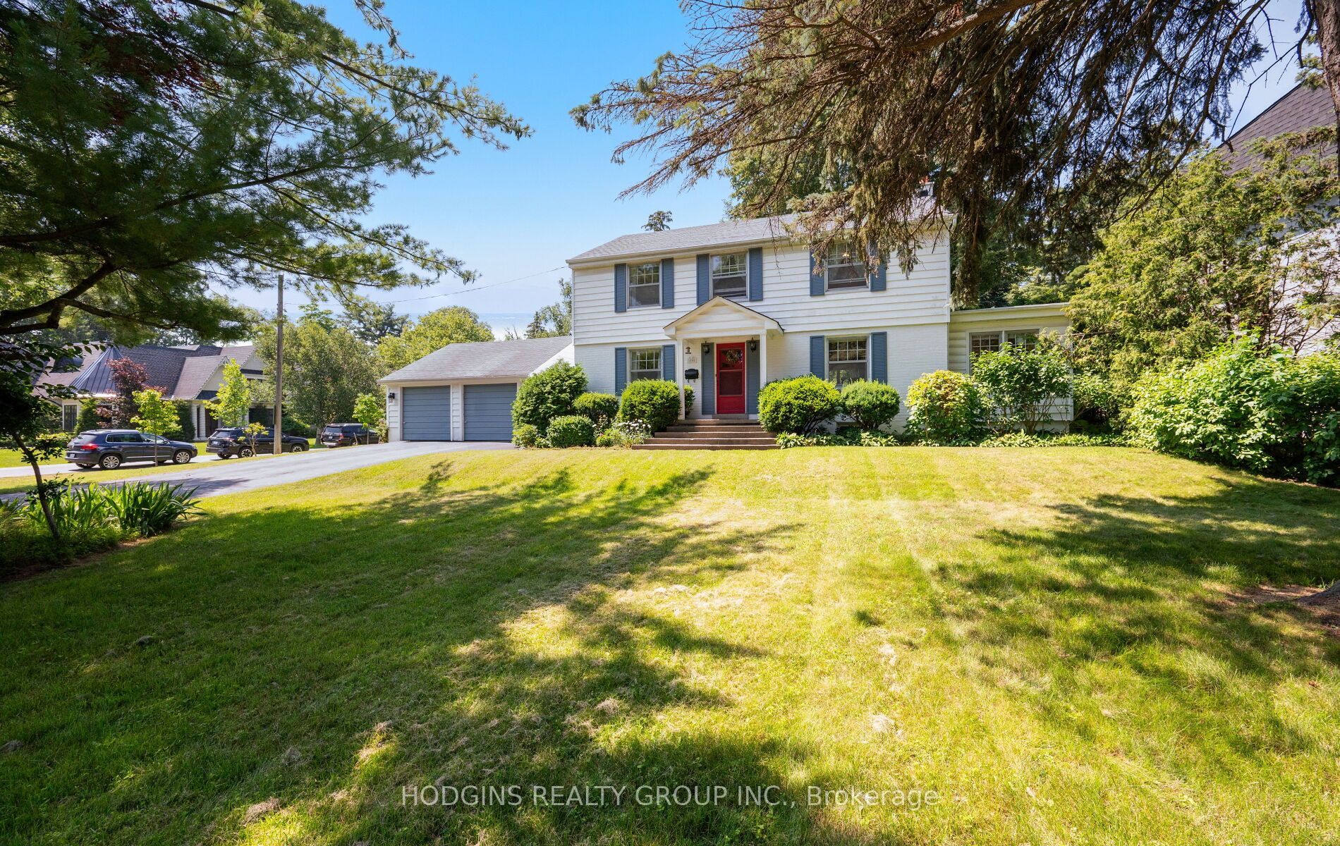 1558 Broadmoor Avenue, Mississauga, ON L5G 3V1 photo 4