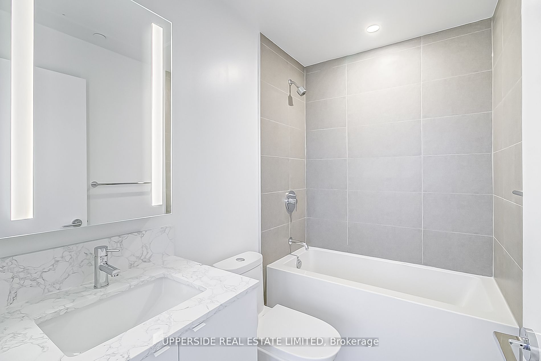 270 Dufferin Street 401, Toronto, ON M6K 0H8 photo 5