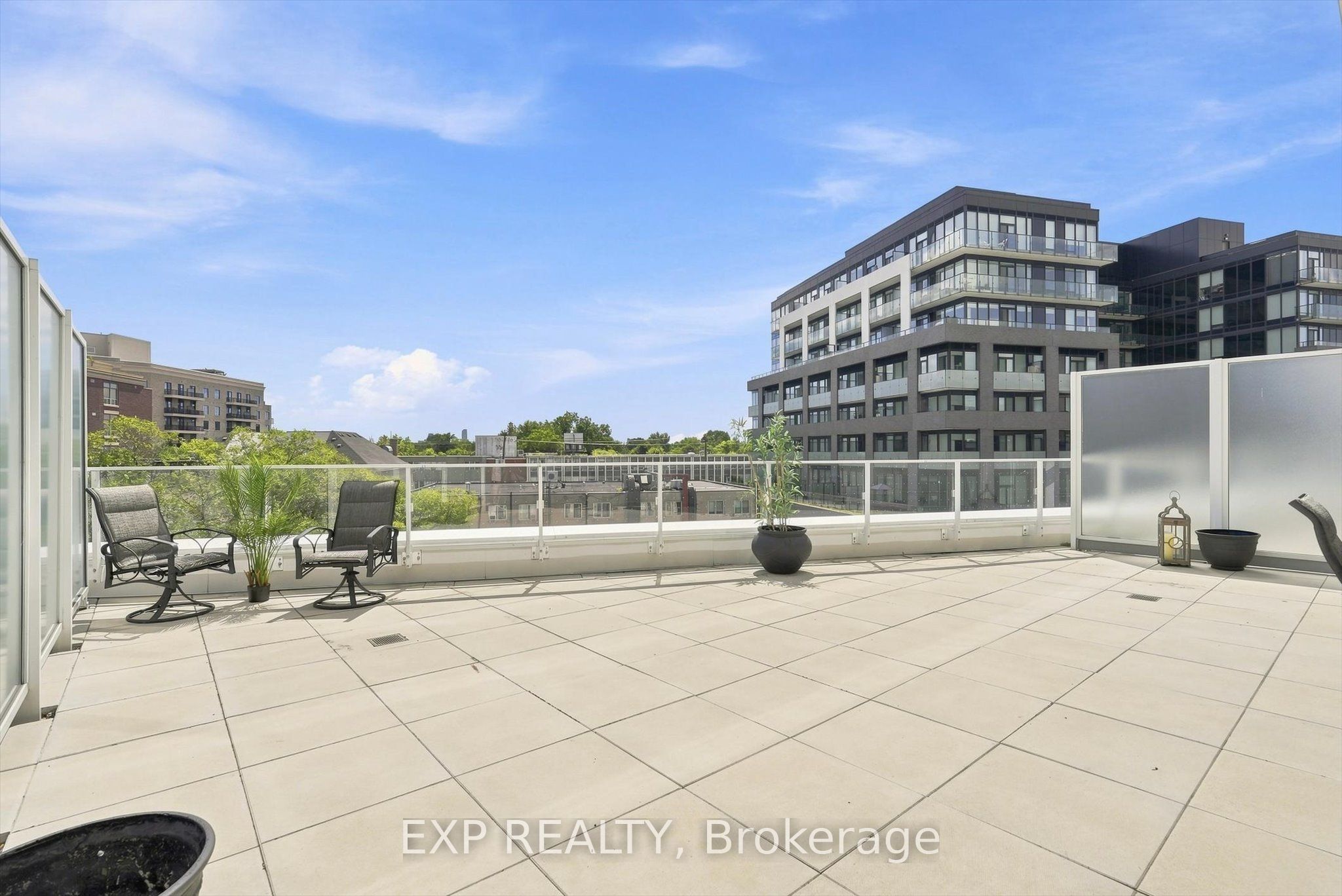 20 Brin Drive 311, Toronto, ON M8X 0B2