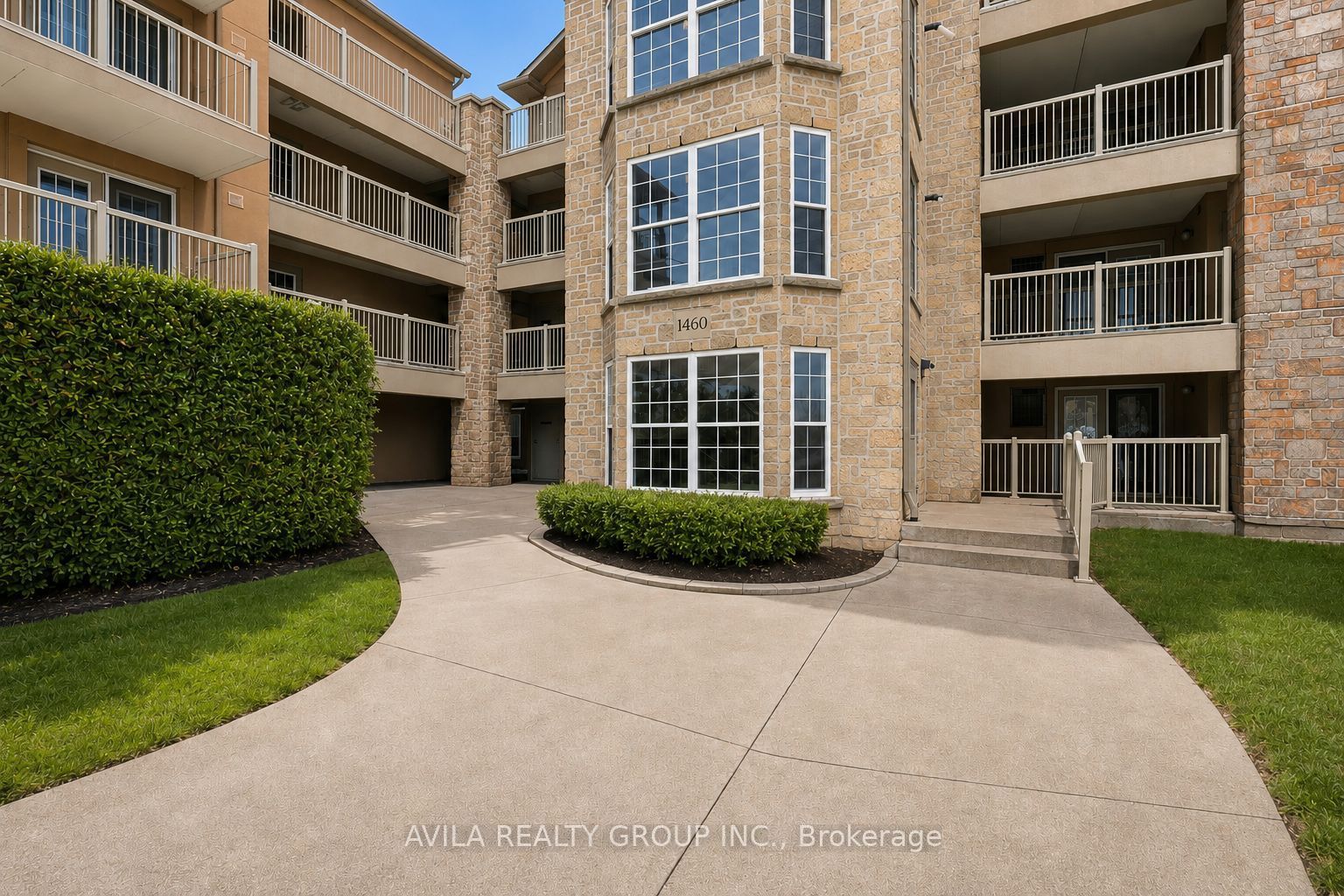 1460 Bishops Gate 203, Oakville, ON L6M 4N5 photo 2