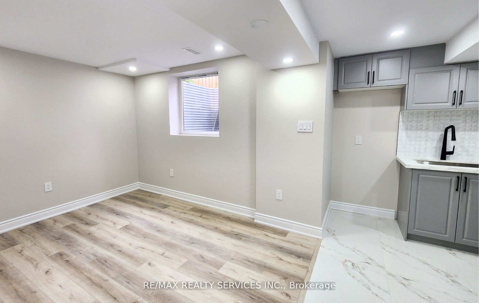 5944 Shelford Terrace (Bsmnt), Mississauga, ON L5M 6K3 photo 4