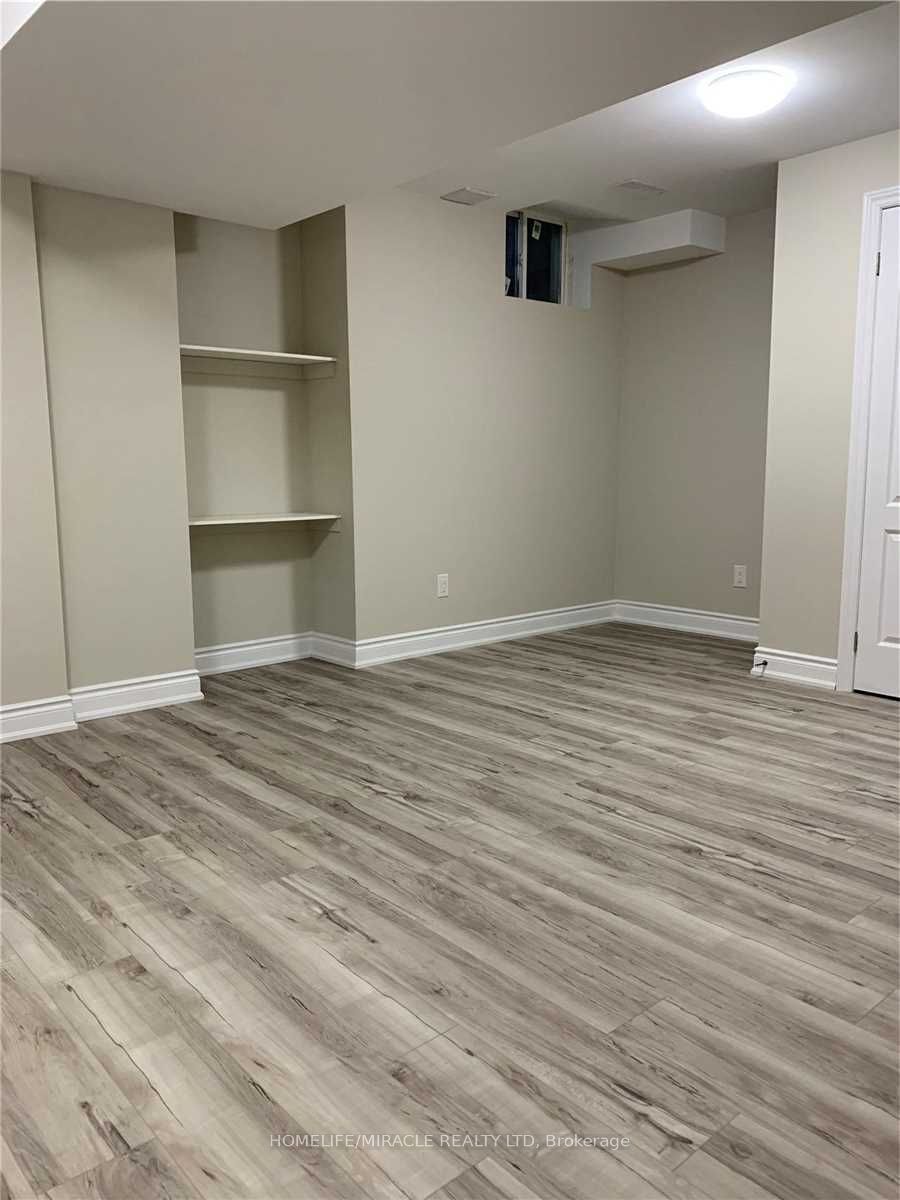 210 Bellchase Trail, Brampton, ON L6P 3V2 photo 4