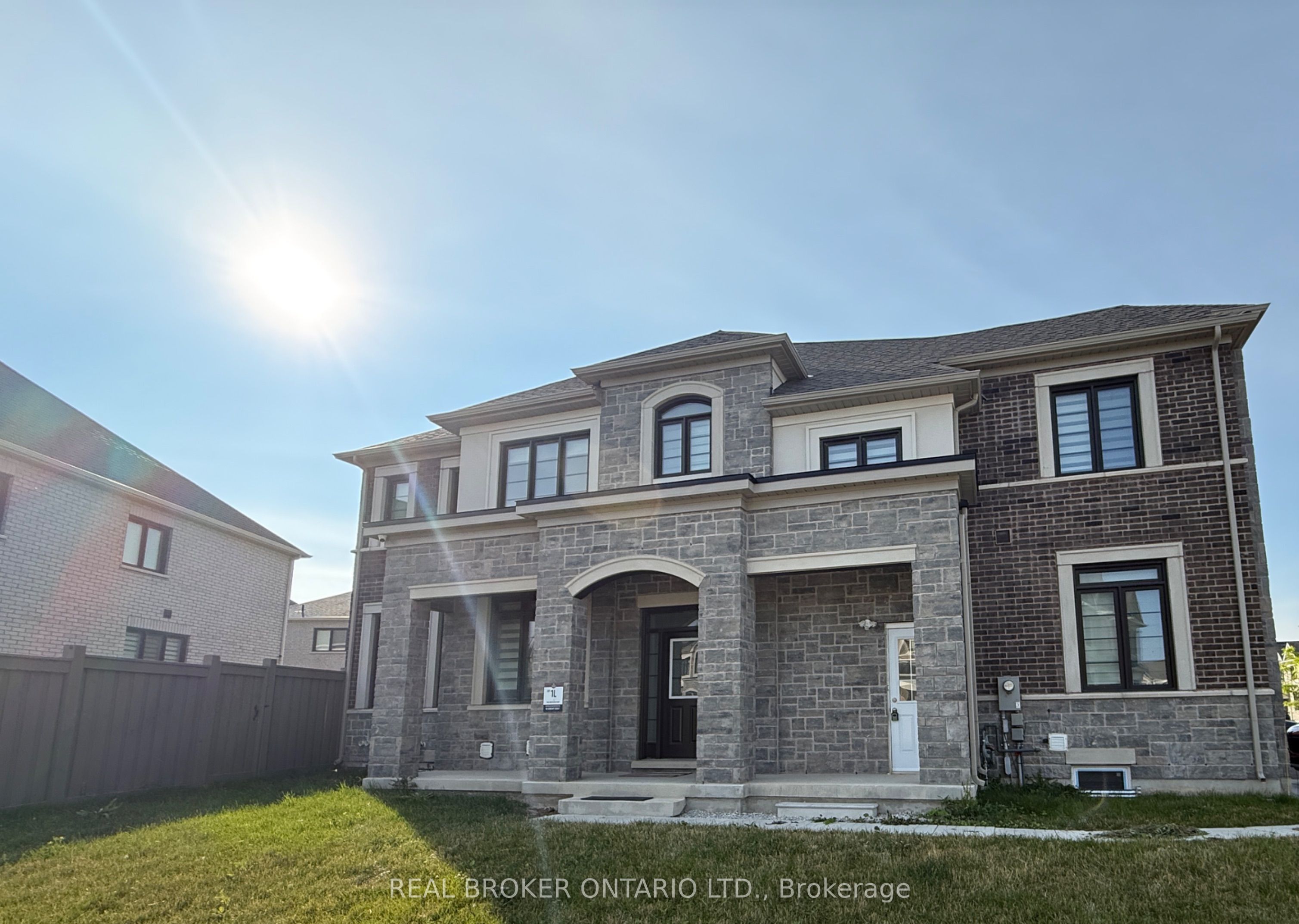 1442 Watercress Way Basement, Milton, ON L9E 1T8 photo 2