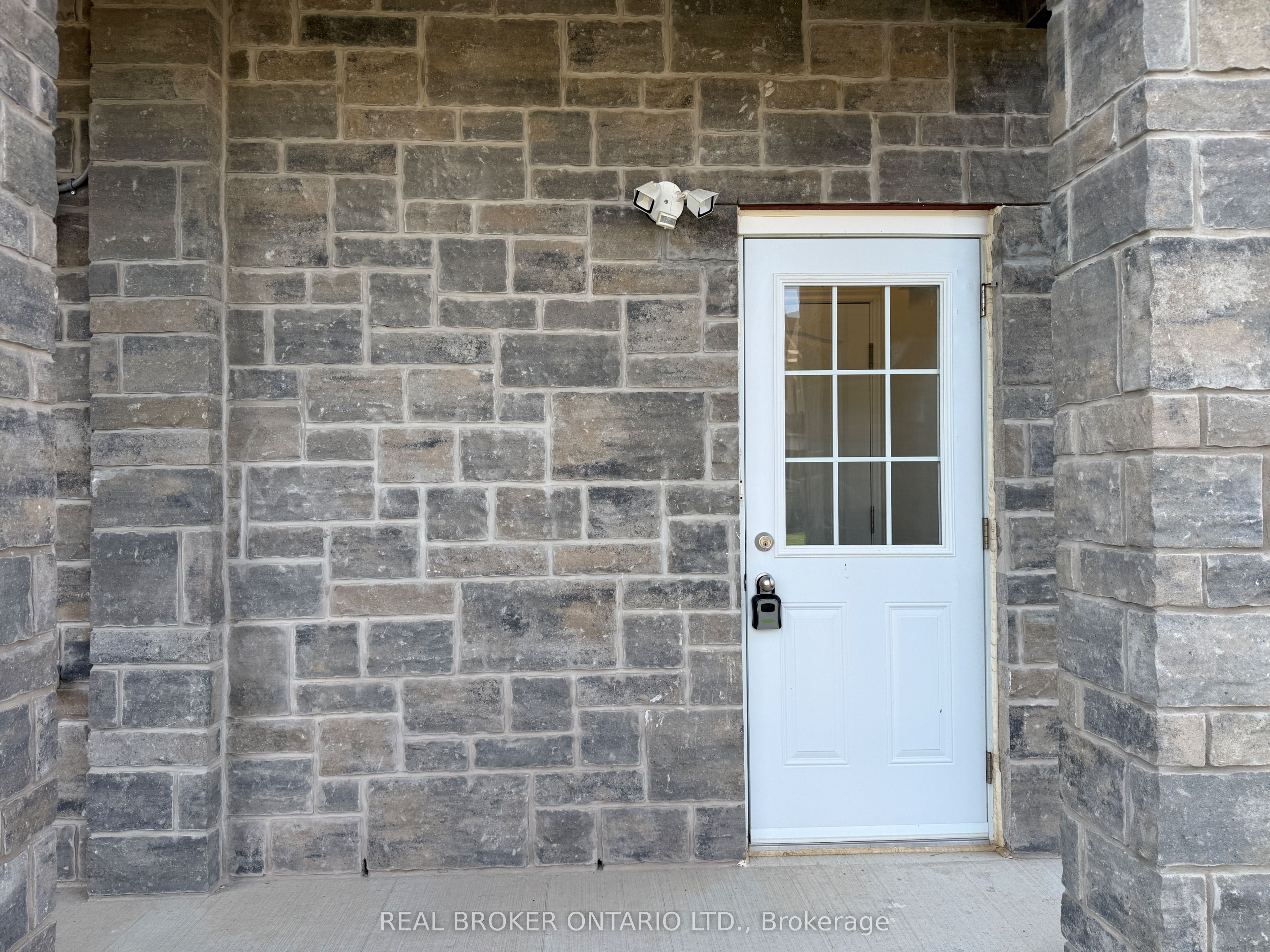 1442 Watercress Way Basement, Milton, ON L9E 1T8 photo 3