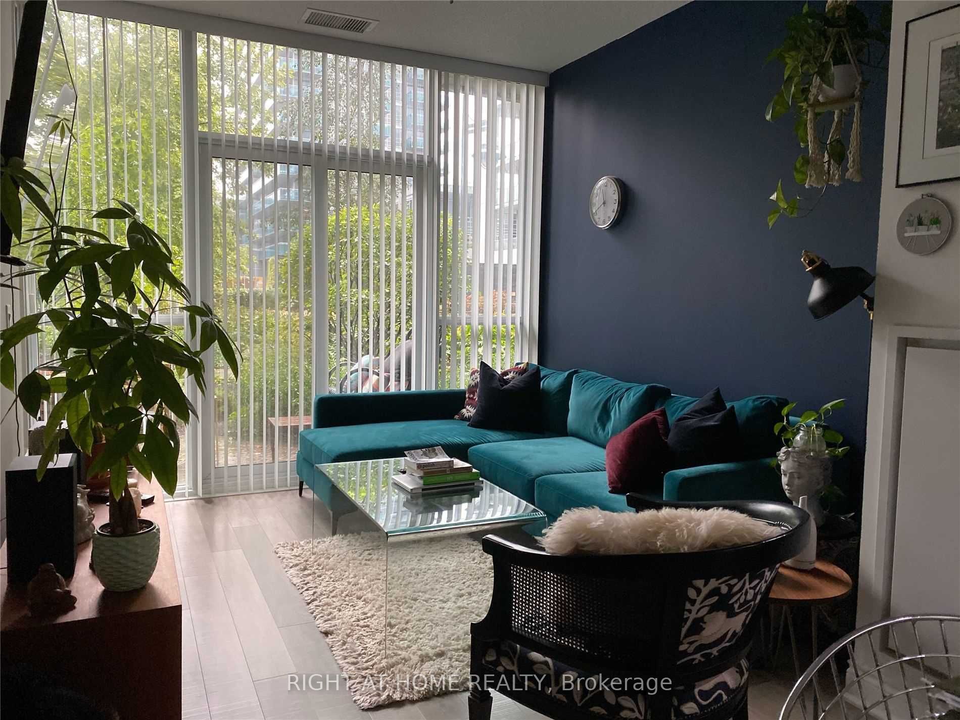 80 Marine Parade Drive 101, Toronto, ON M8V 0A3 photo 2