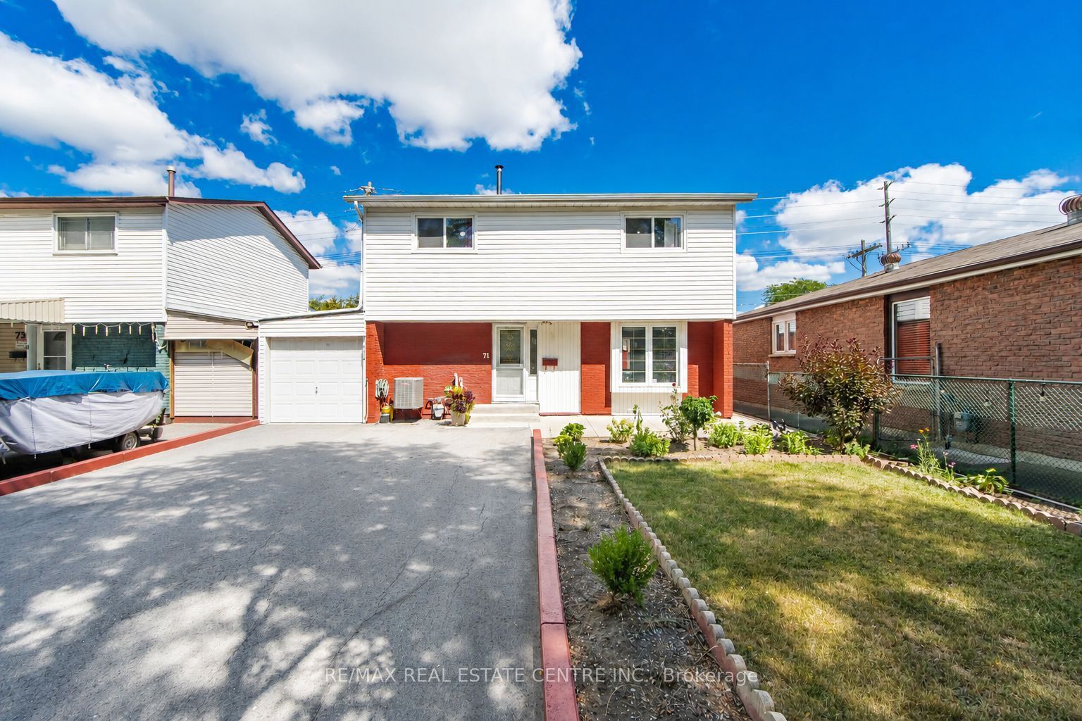 71 Sultan Pool Drive, Toronto, ON M9V 4H5 photo 2