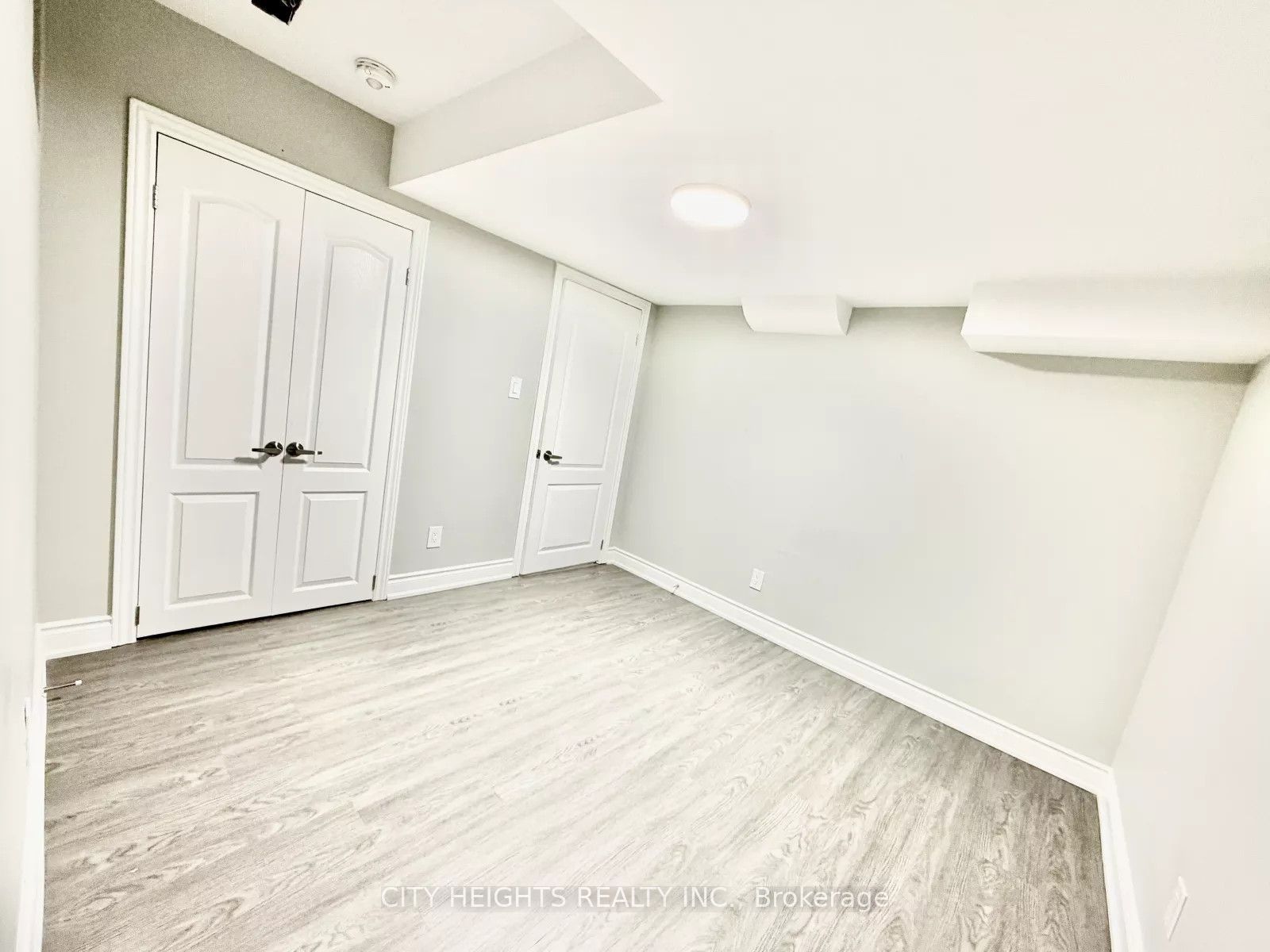 7 Villanova Road 3, Brampton, ON L6Y 2Z4 photo 5