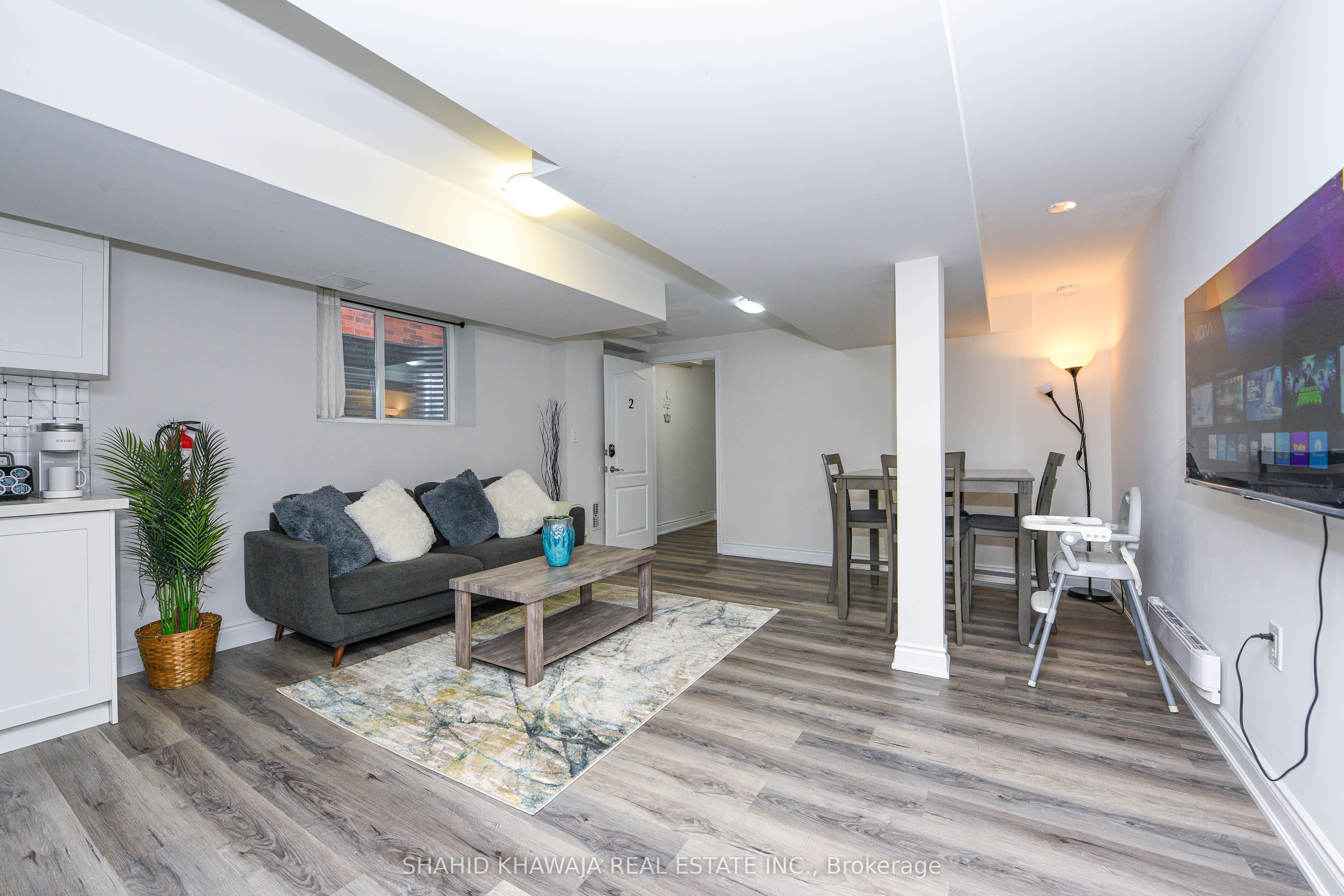 5365 Fallingbrook Drive Bsmt, Mississauga, ON L5V 1P7 photo 4