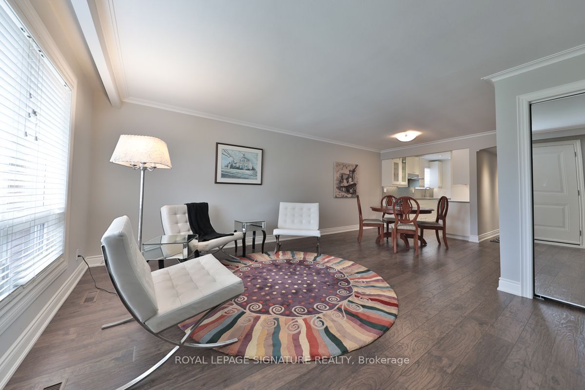 65 Mississauga Road 2, Mississauga, ON L5H 2H9 photo 3