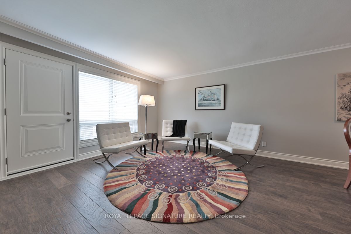 65 Mississauga Road 2, Mississauga, ON L5H 2H9 photo 4