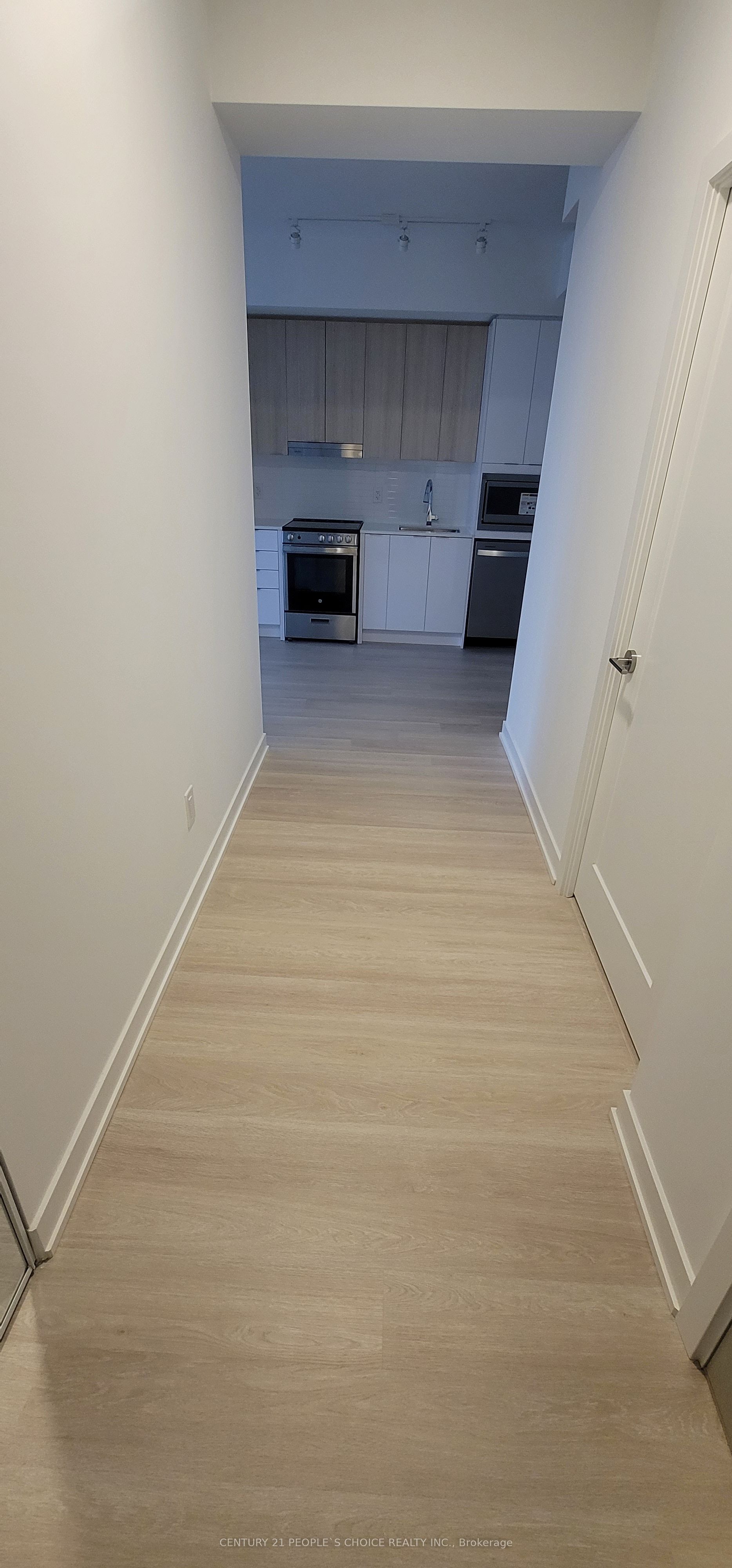 5105 Hurontario Street 1112, Mississauga, ON L4Z 3X7 photo 5