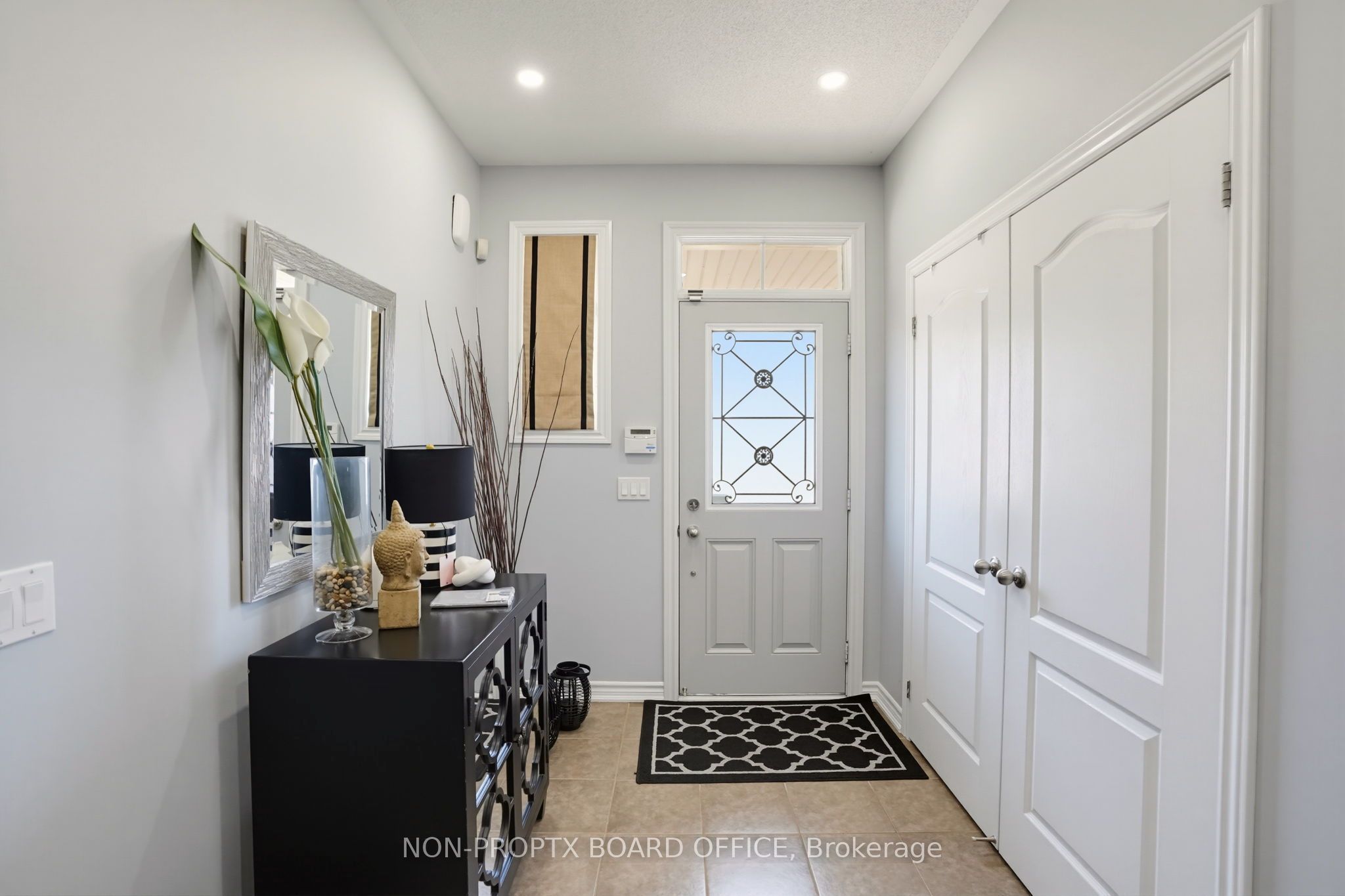 25 Learmont Avenue, Caledon, ON L7C 3N3 photo 2