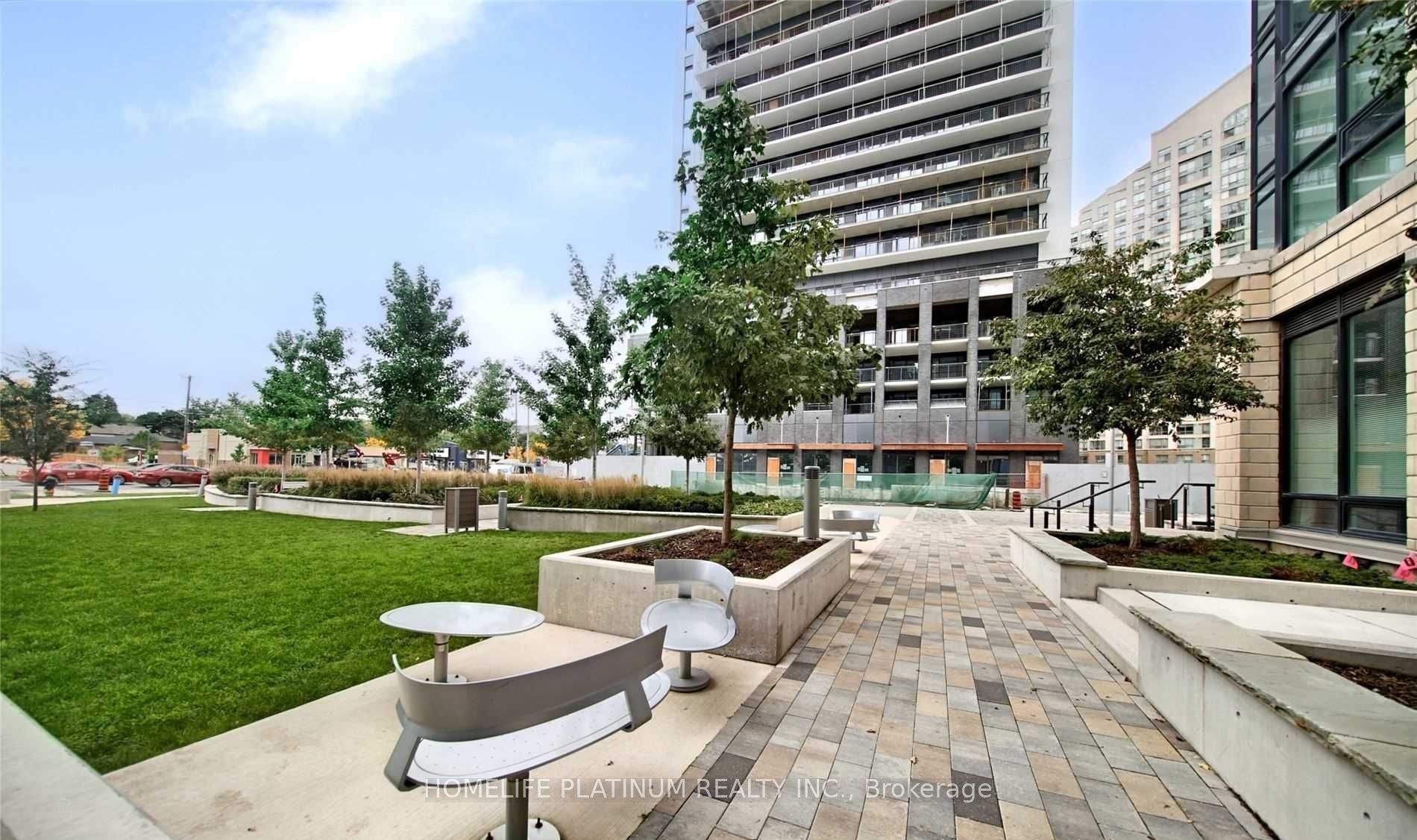 20 Thomas Riley Road W 2407, Toronto, ON M9B 1B3 photo 4