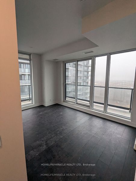 215 Veterans Drive 904, Brampton, ON L7A 5L7 photo 5