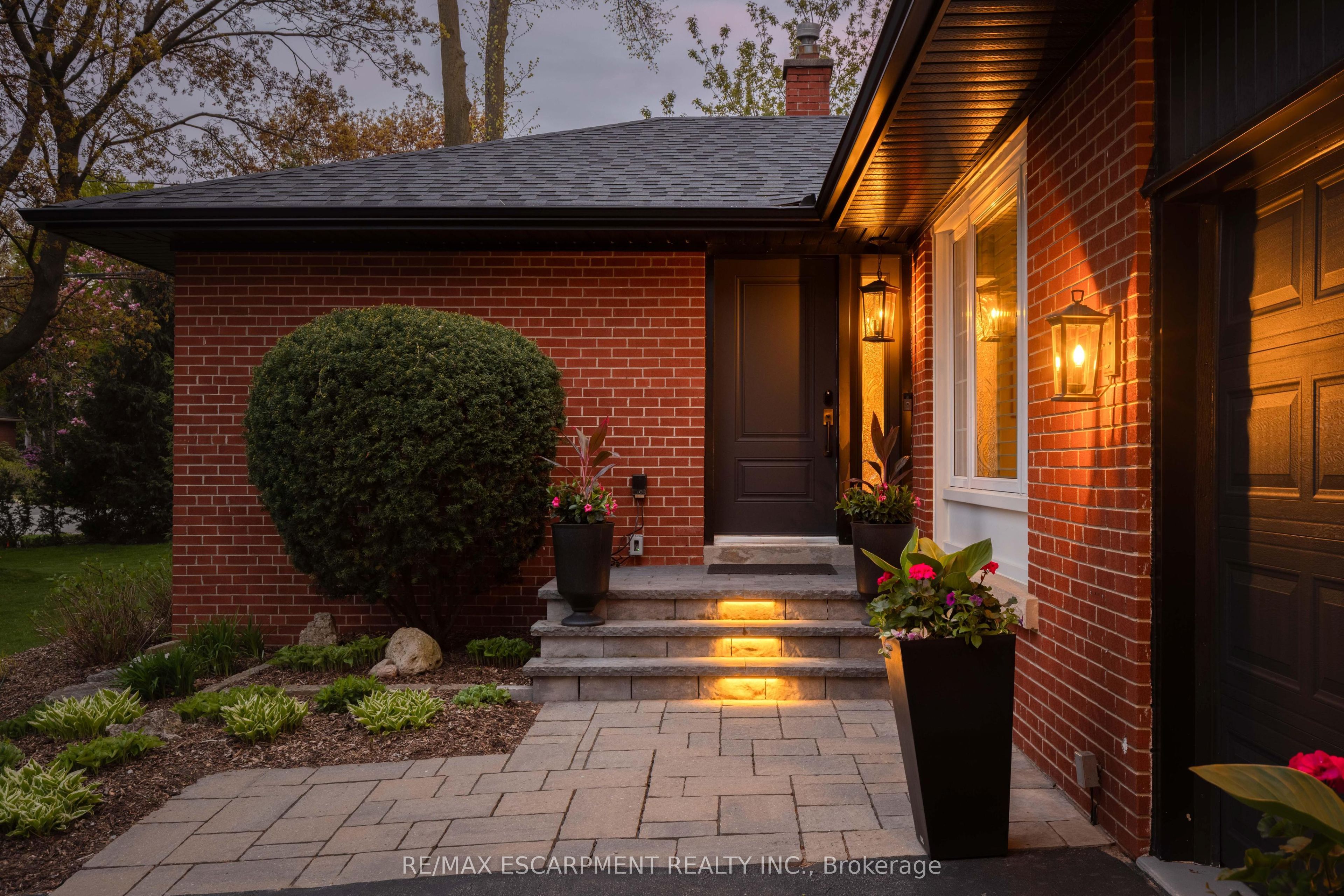 1491 Trenton Road, Oakville, ON L6L 1K9 photo 2
