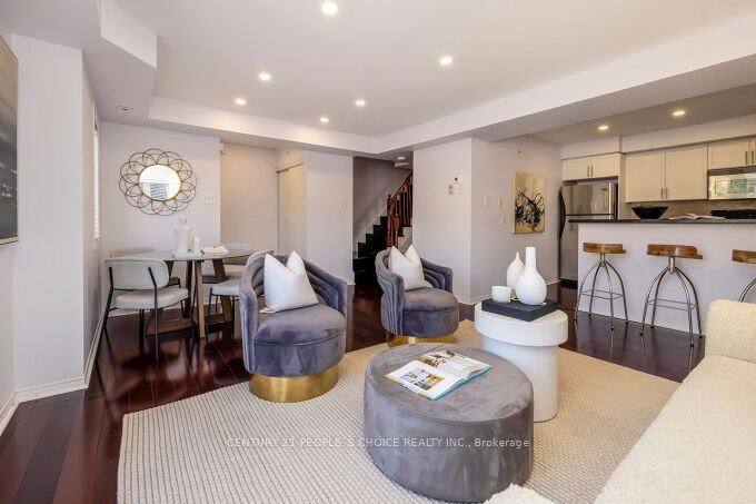 4975 Southampton Drive 353, Mississauga, ON L5M 8C6 photo 5