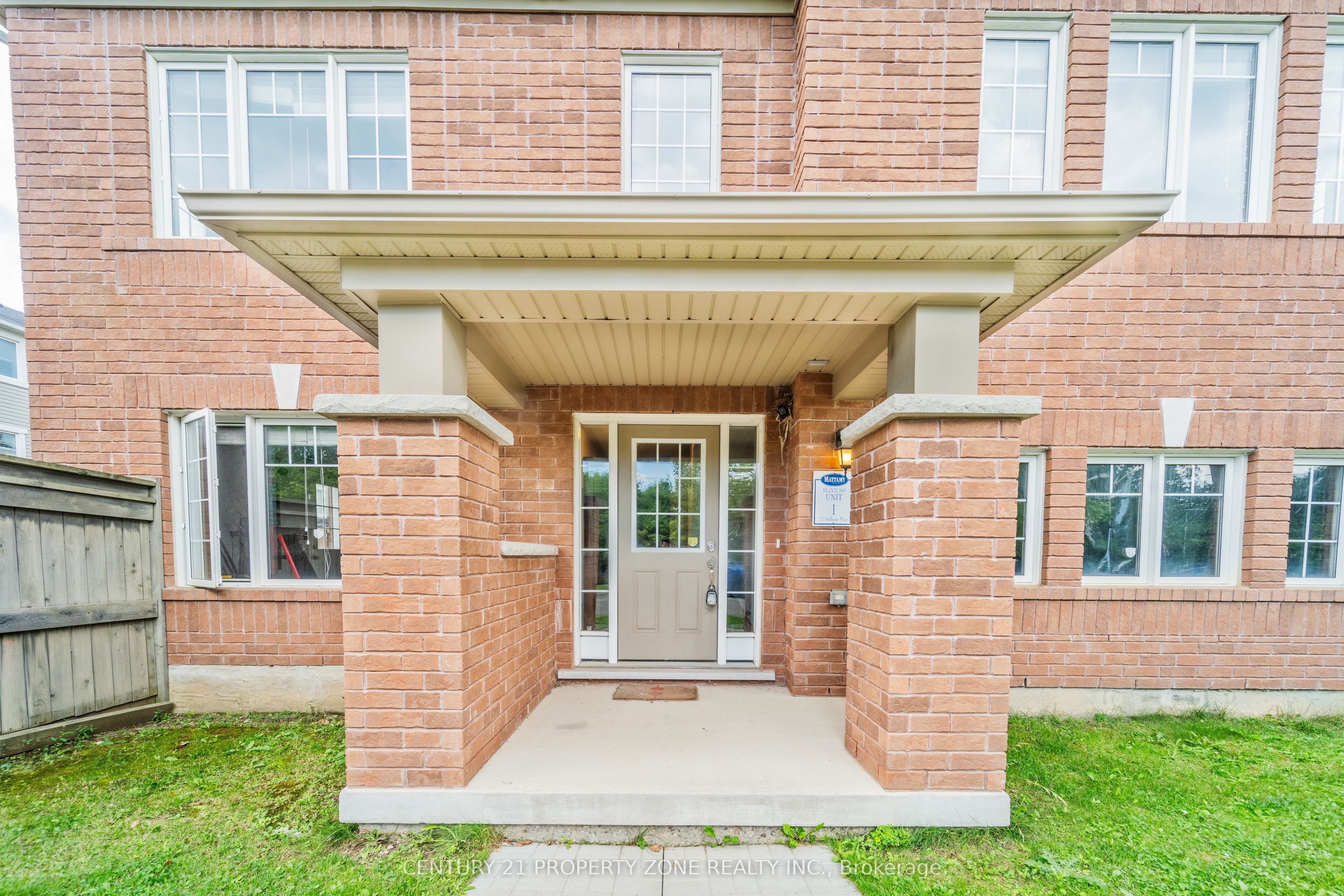 27 Midhope Way, Brampton, ON L6Y 5W6 photo 4