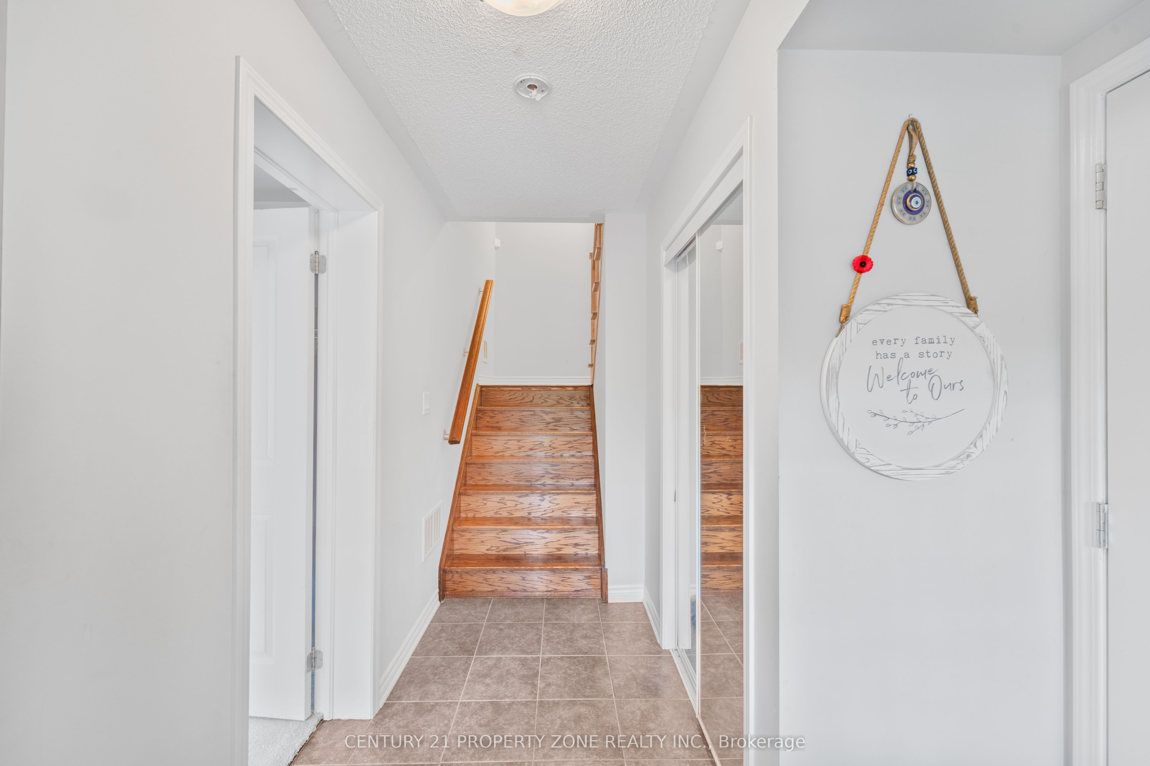 27 Midhope Way, Brampton, ON L6Y 5W6 photo 5