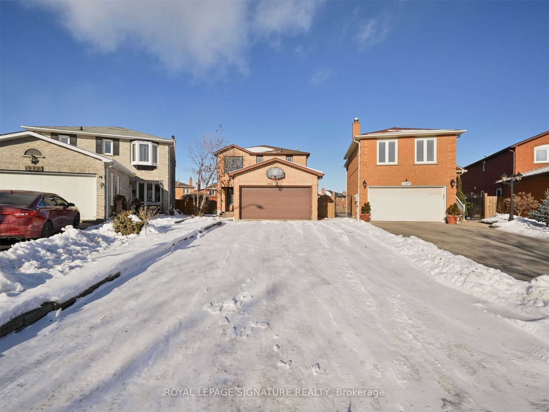 3271 Pilcom Crescent, Mississauga, ON L5B 3X5 photo 2