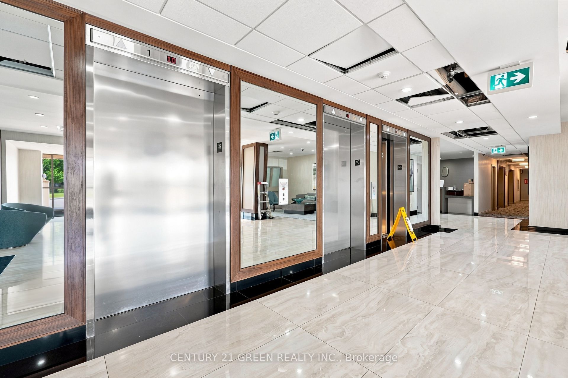 350 Rathburn Road W 1405, Mississauga, ON L5B 3Y2 photo 5