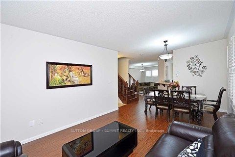 489 Tyrone Crescent, Milton, ON L9T 8J8 photo 5
