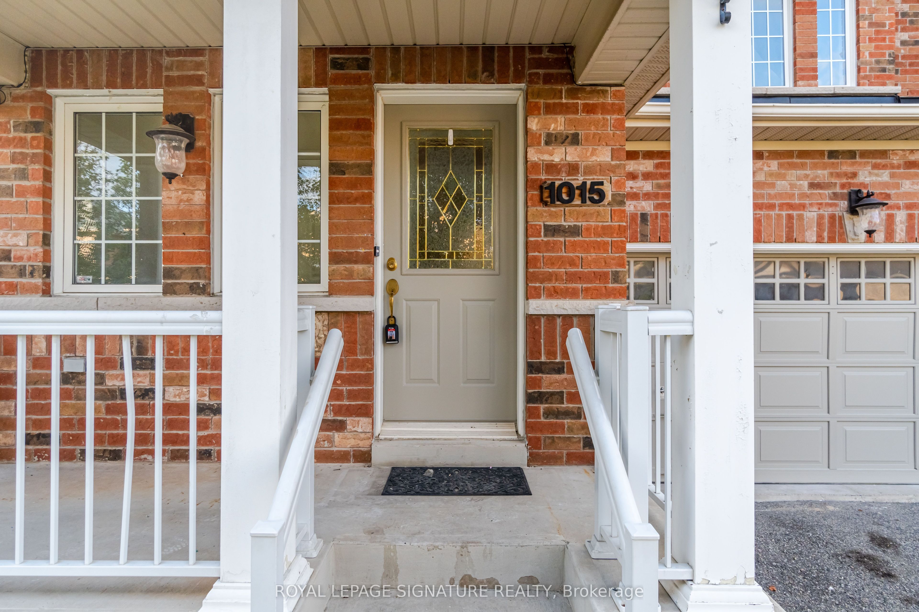 1015 Eager Road, Milton, ON L9T 6S4 photo 3
