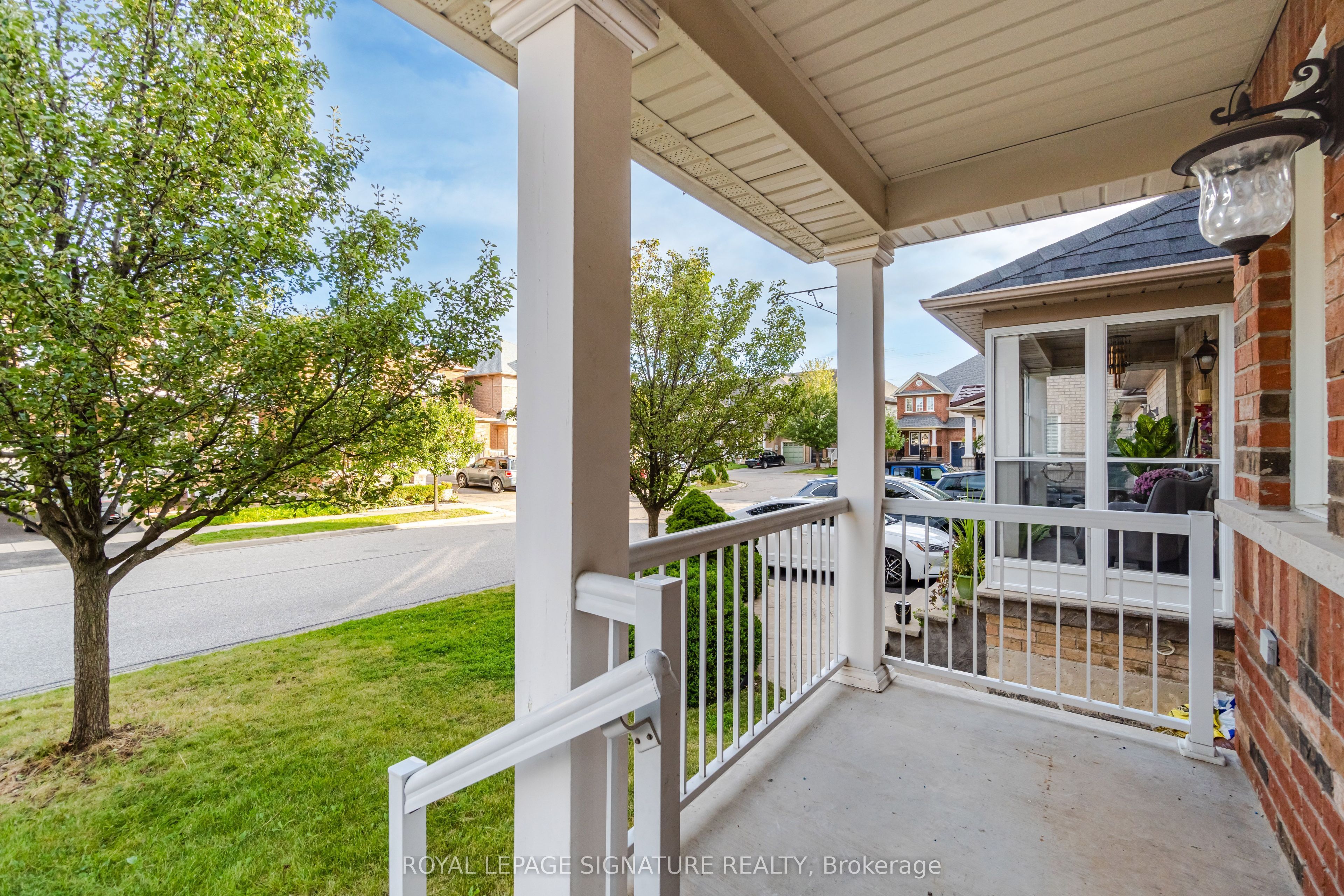 1015 Eager Road, Milton, ON L9T 6S4 photo 4