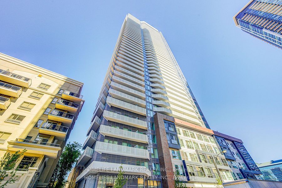 4065 Confederation Parkway 1808, Mississauga, ON L5B 0L4