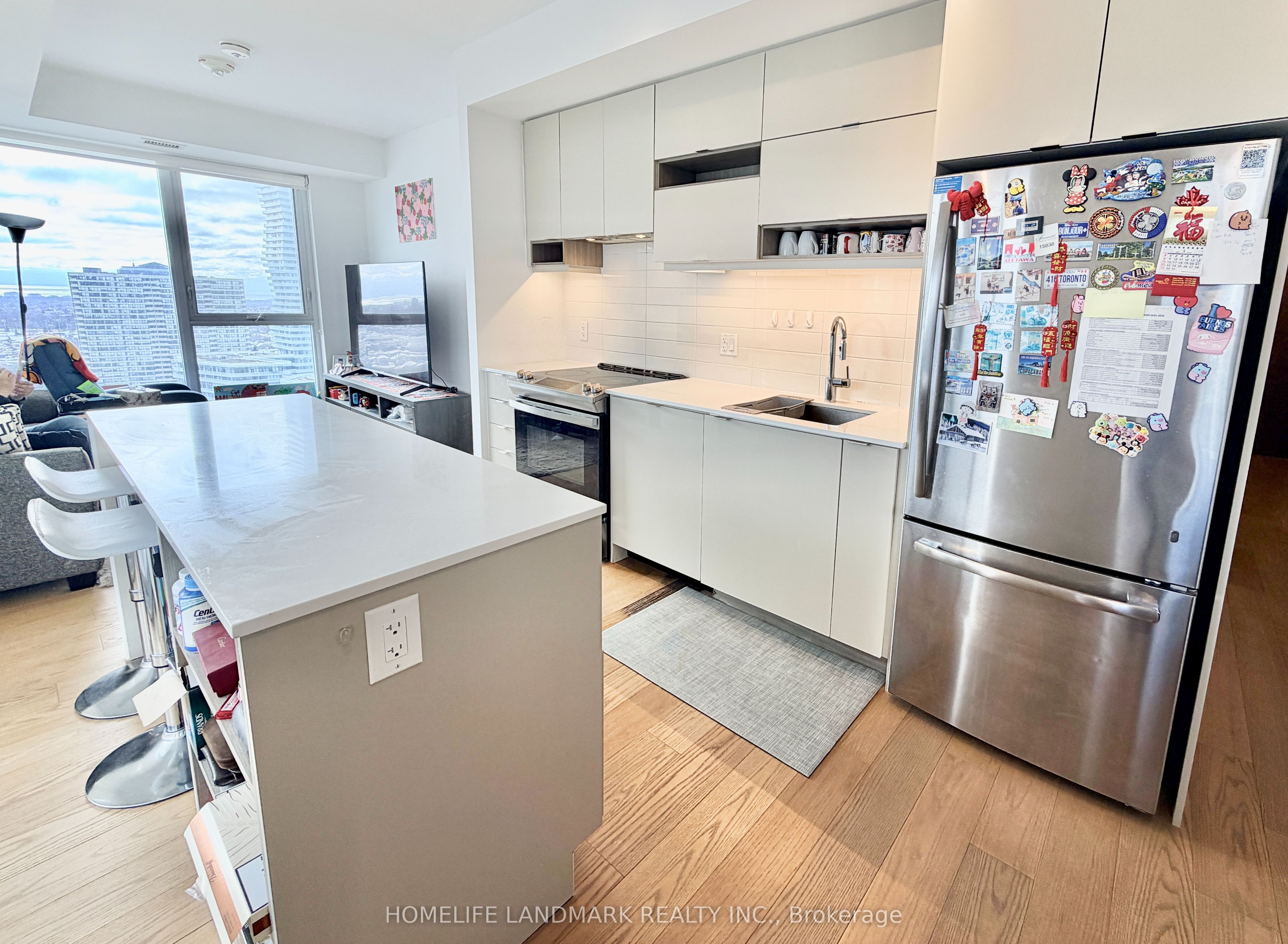 4065 Confederation Parkway 1808, Mississauga, ON L5B 0L4 photo 2