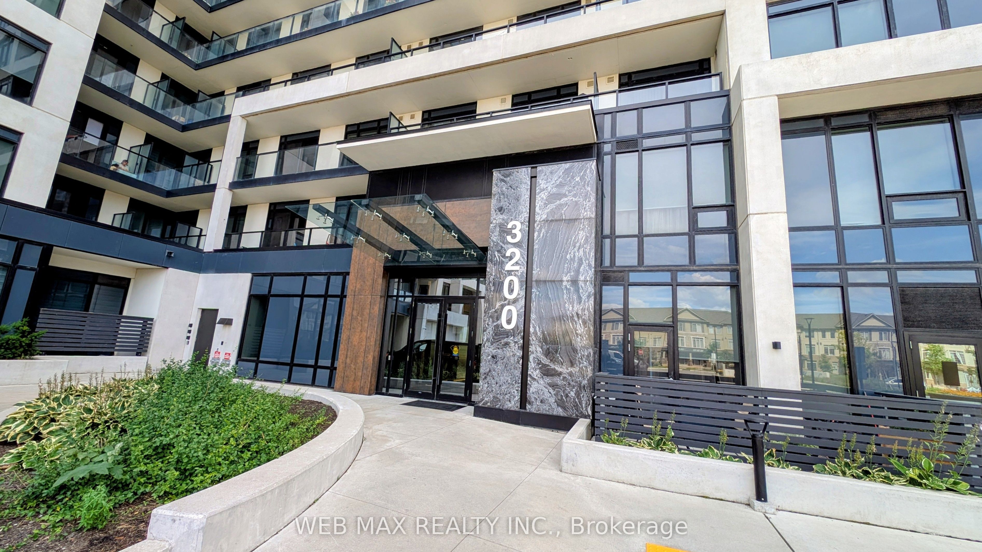 3200 William Coltson Avenue 406, Oakville, ON L6H 7W6 photo 3