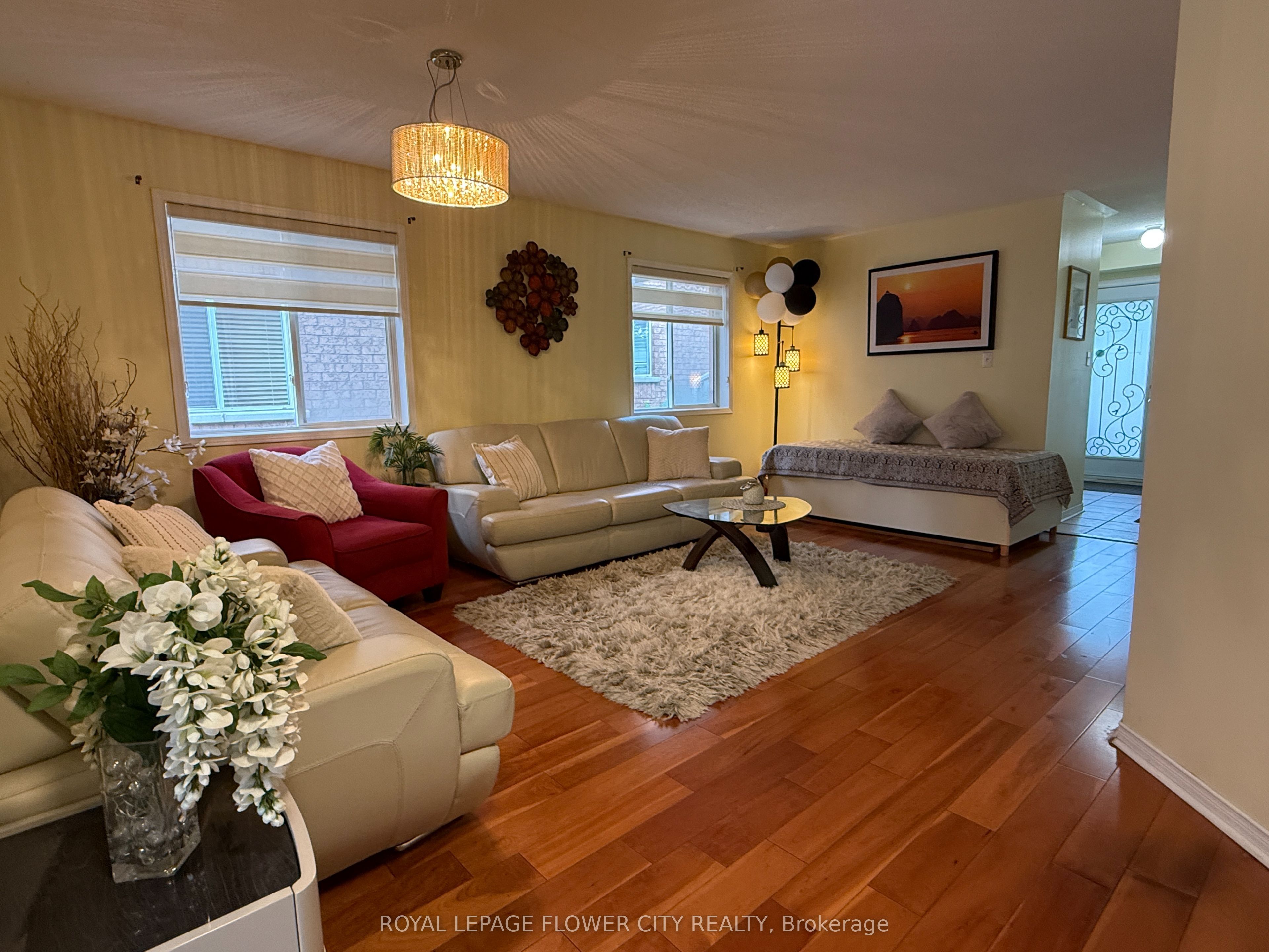 45 Charleswood Circle, Brampton, ON L7A 1Z1 photo 4