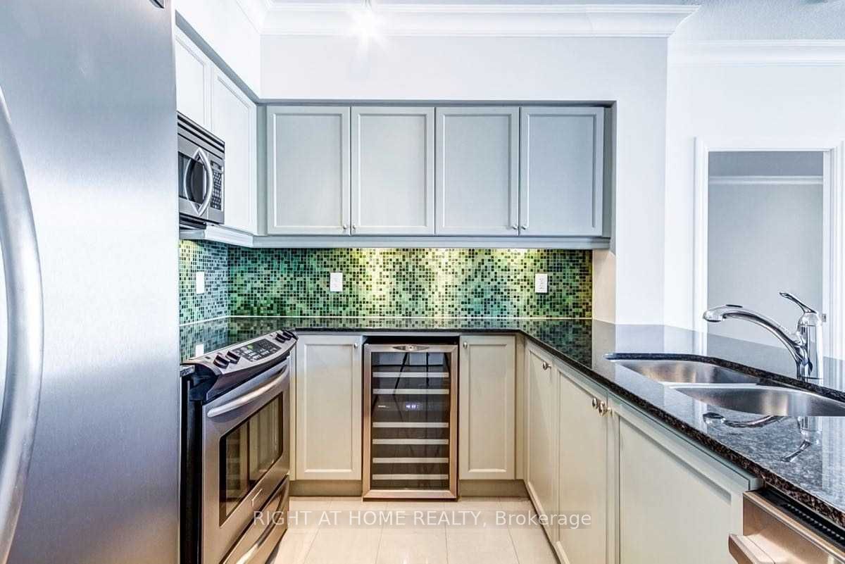 58 Marine Parade Drive 1202, Toronto, ON M8V 4G1 photo 5