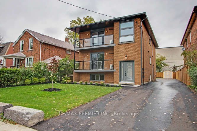 52 Vanevery Road 2, Toronto, ON M8V 1Y6