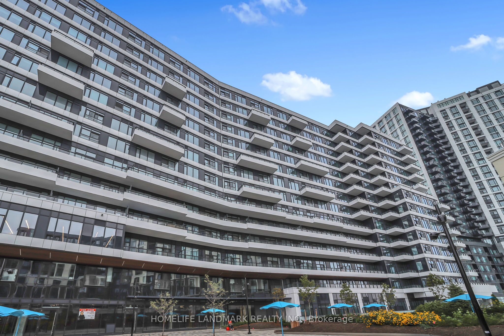 2485 Eglinton Avenue W 905, Mississauga, ON L5M 2T1