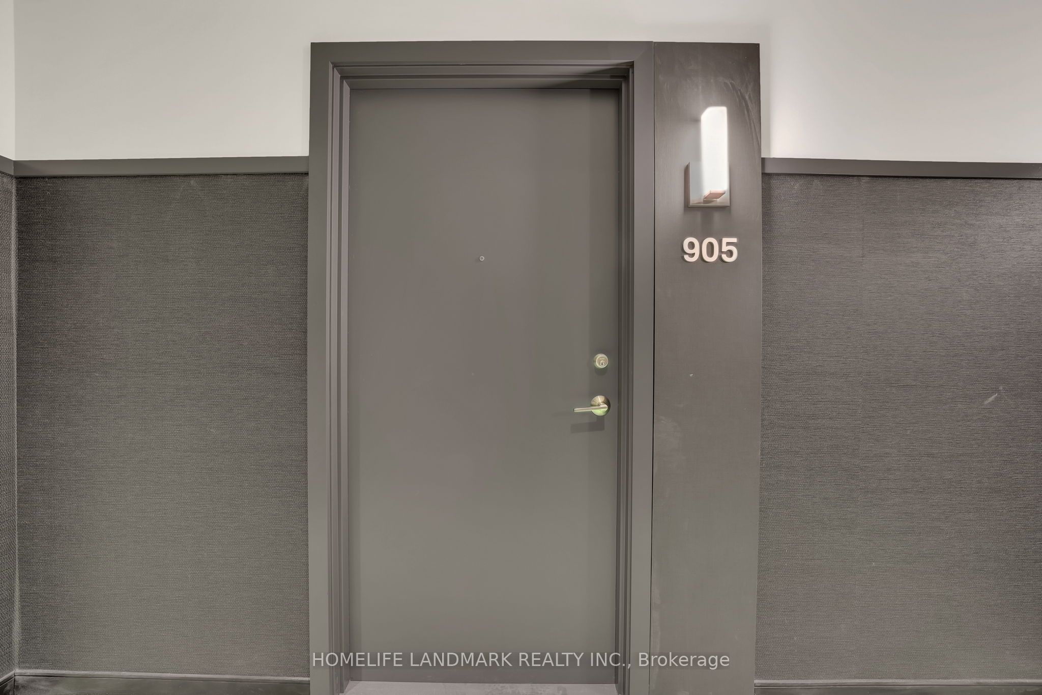 2485 Eglinton Avenue W 905, Mississauga, ON L5M 2T1 photo 3