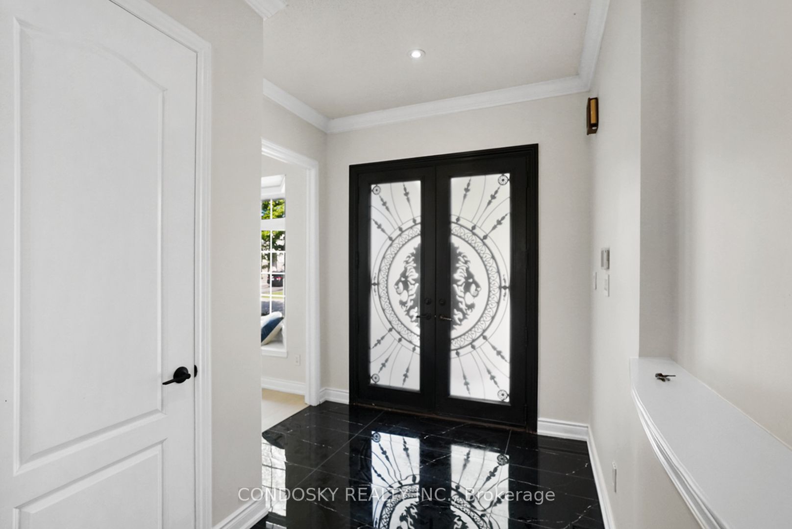 3322 Fox Run Circle, Oakville, ON L6L 6W4 photo 3