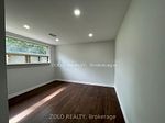 1644 Glenburnie Road Lower, Mississauga, ON L5G 3E5 photo 4