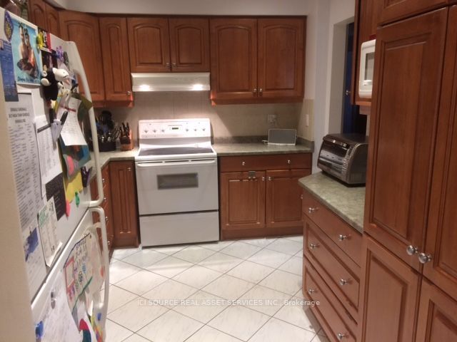 2766 Folkway Drive 59, Mississauga, ON L5L 3M3 photo 3