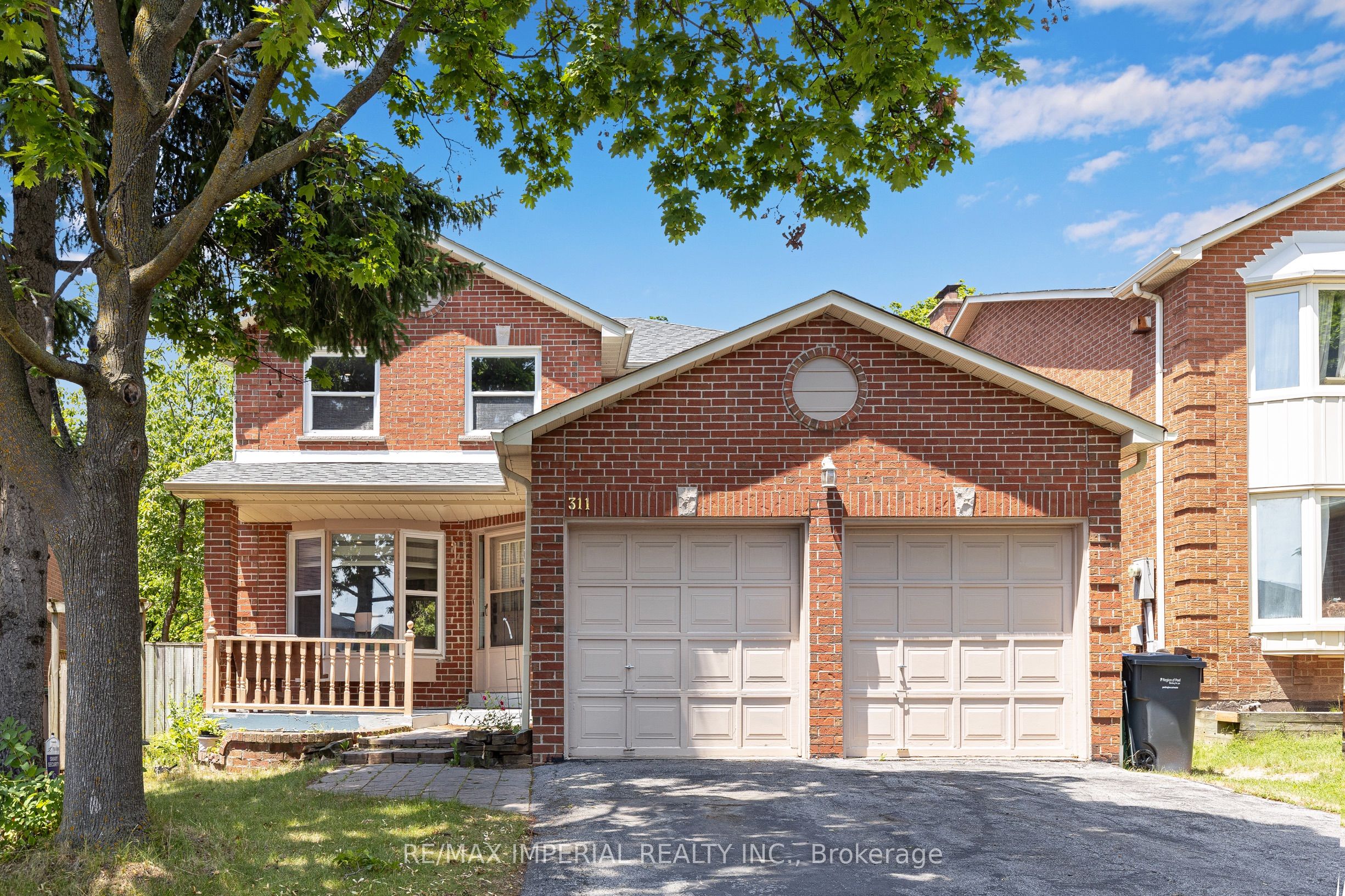 311 Youngstown Avenue, Mississauga, ON L4Z 2T6 photo 2