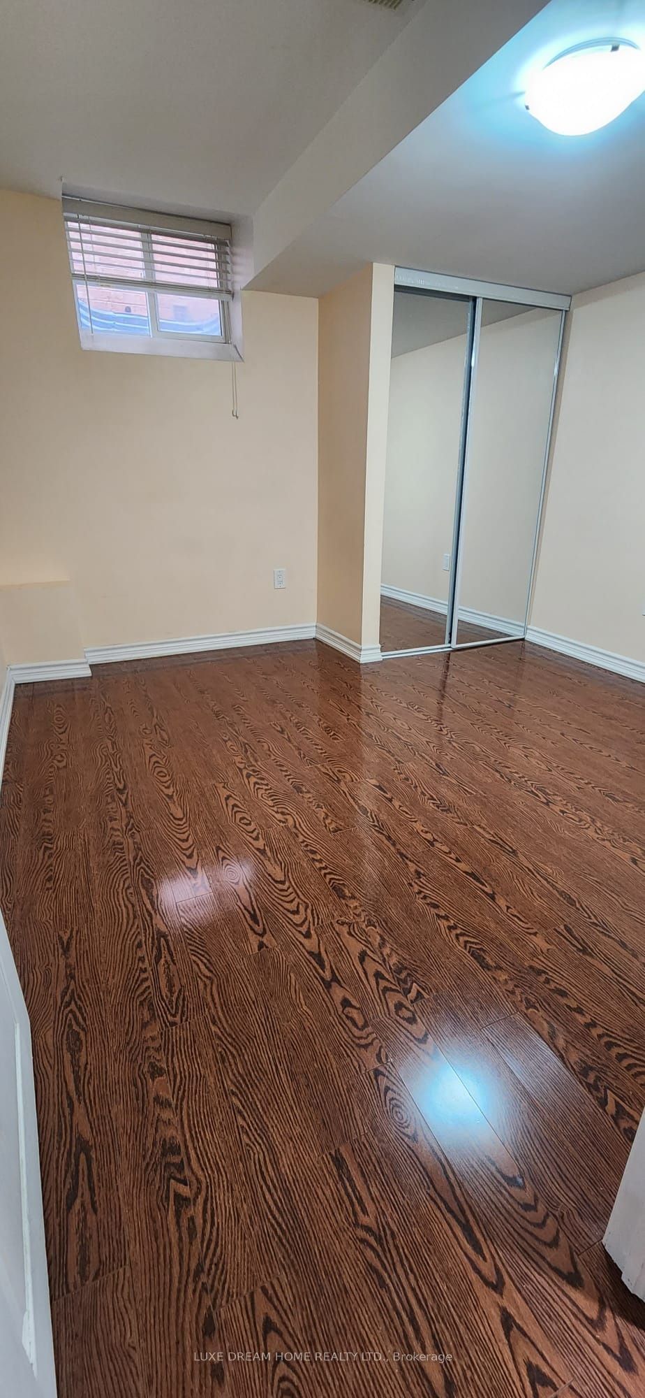 423 Huntington Ridge (Lower) Drive, Mississauga, ON L5R 1P3 photo 5