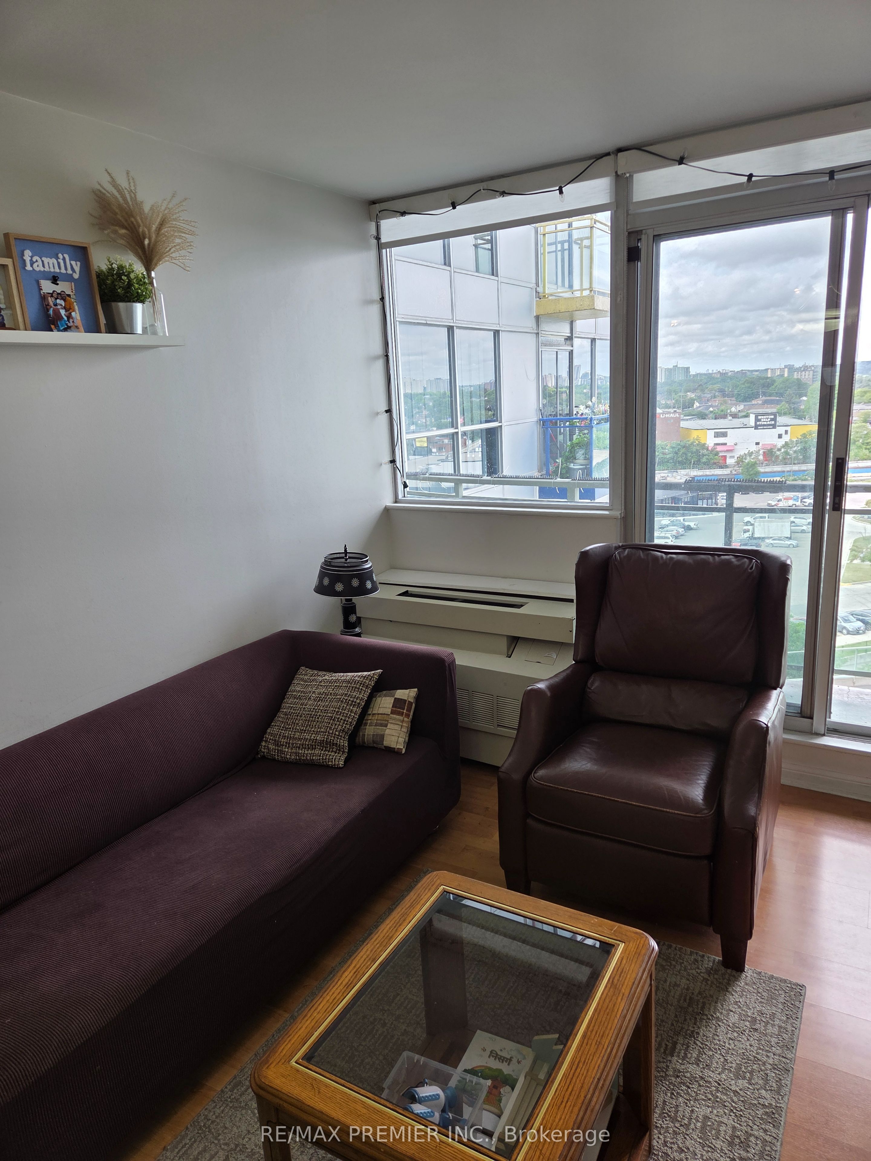 1600 Keele Street 819, Toronto, ON M6N 5J1 photo 5