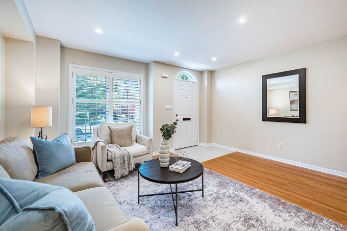 454 St Johns Road, Toronto, ON M6S 2L2 photo 5