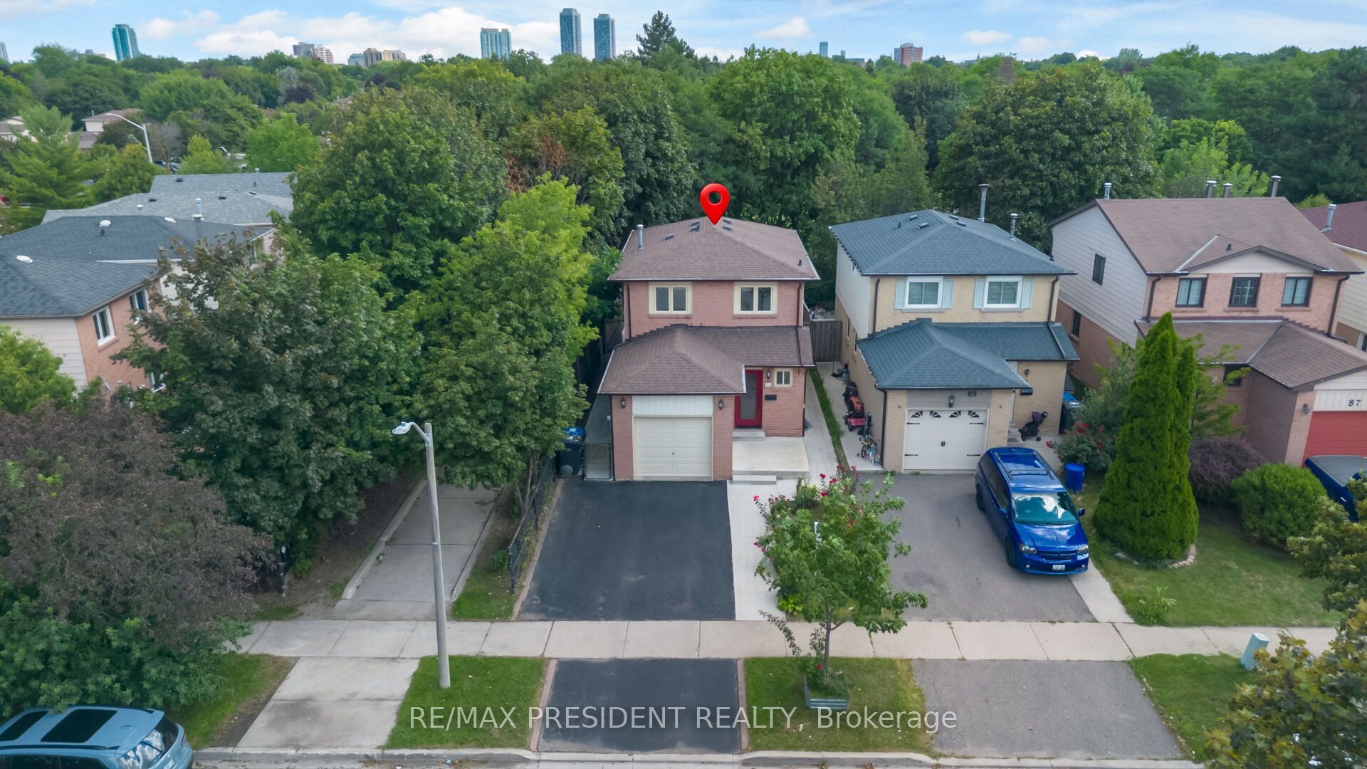 91 Martindale Crescent, Brampton, ON L6X 2T8 photo 3