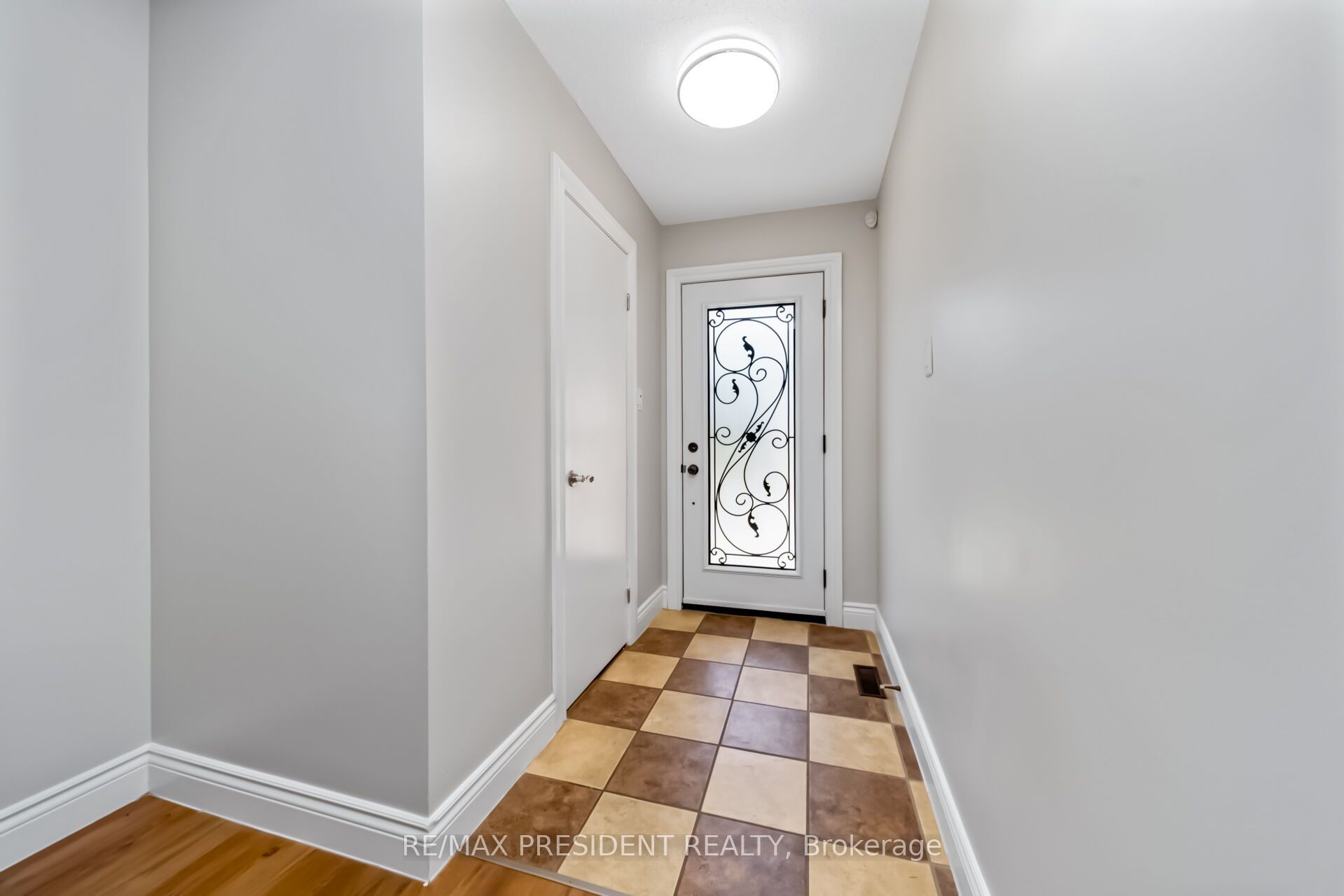 91 Martindale Crescent, Brampton, ON L6X 2T8 photo 5