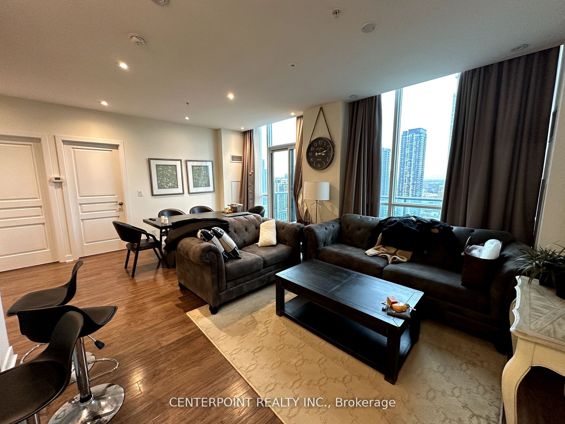 3985 Grand Park Drive 2806, Mississauga, ON L5B 4A7 photo 2
