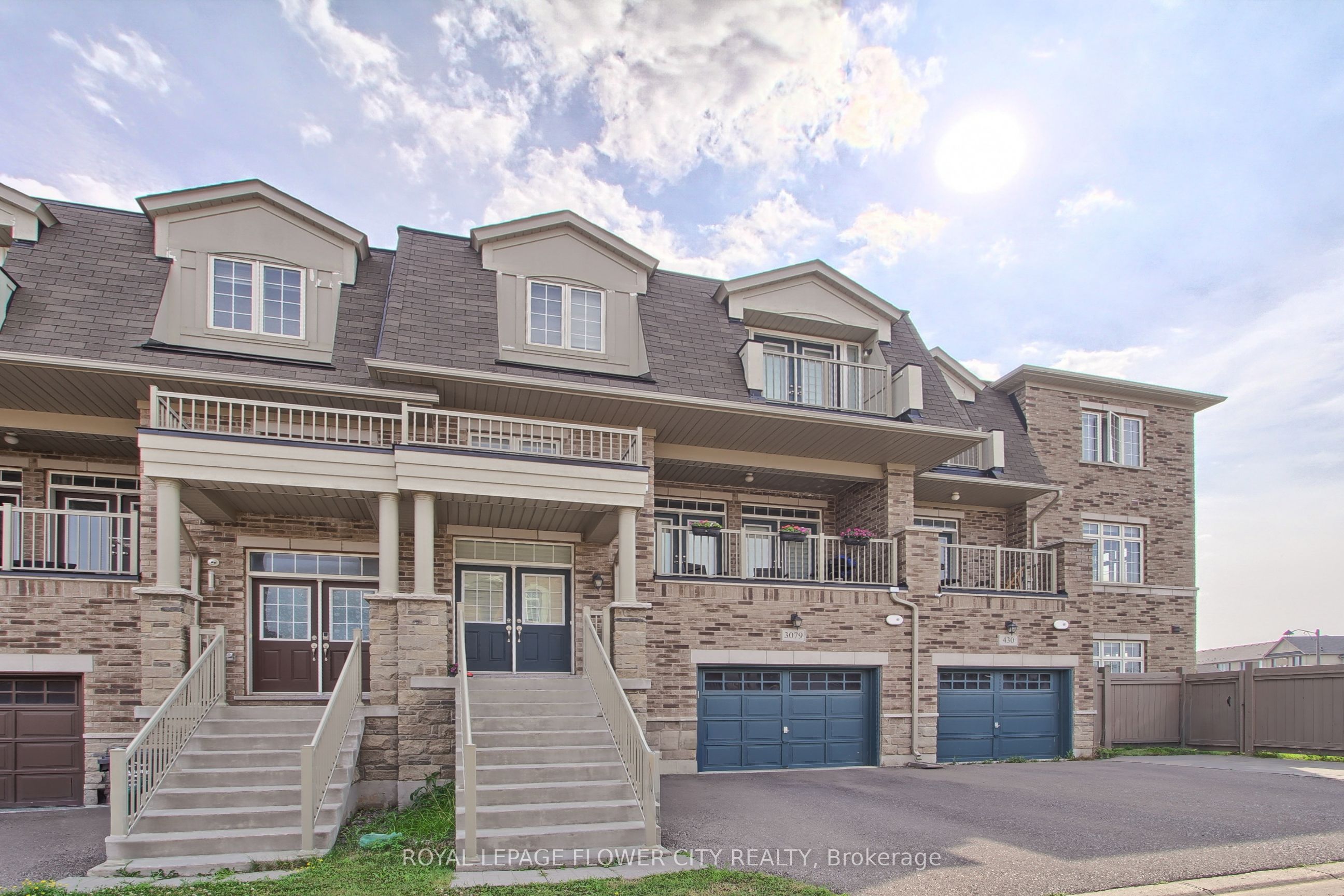 3079 Postridge Drive, Oakville, ON L6H 0S1 photo 4